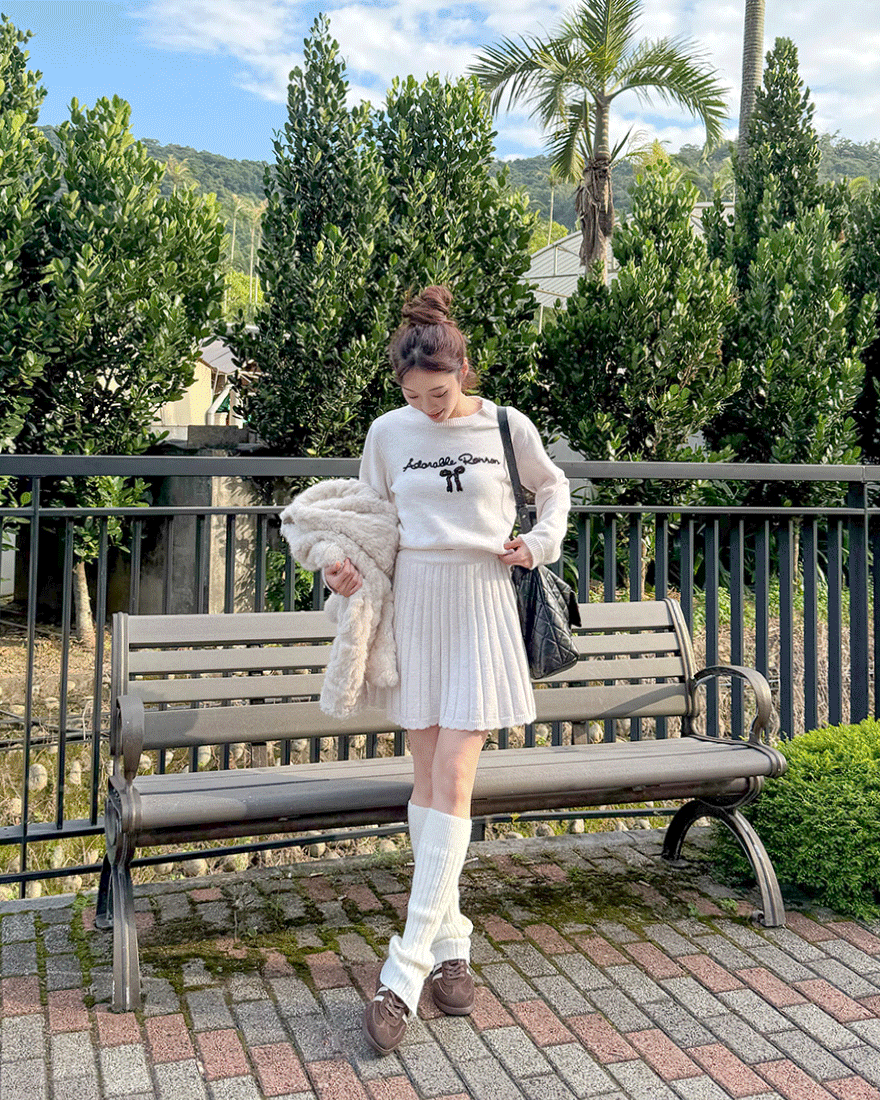 LINA LINA微糖手扎刺繡蝴蝶結上衣短裙兩件組-甜美白