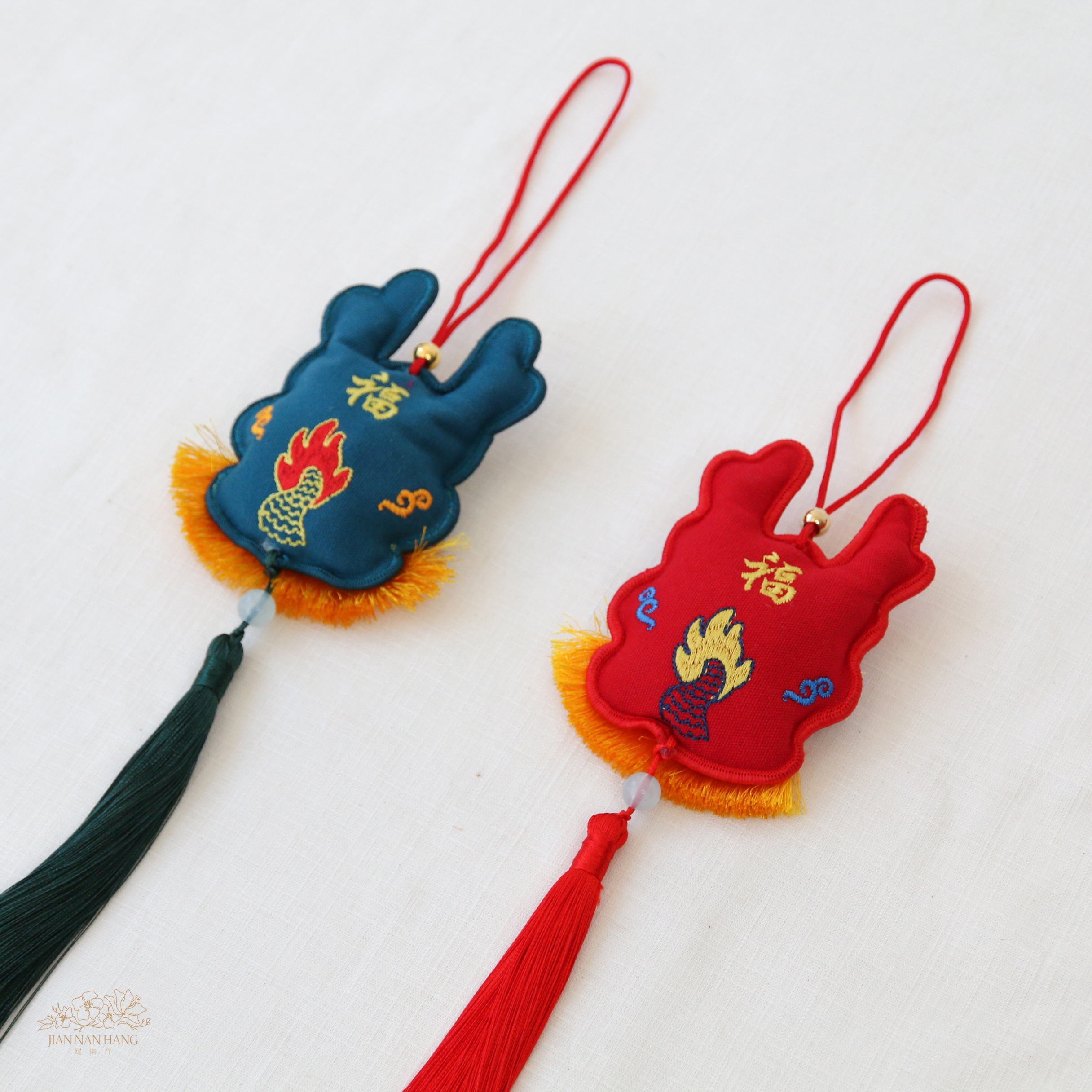 裝飾 鬍鬚龍吊飾掛件 2色