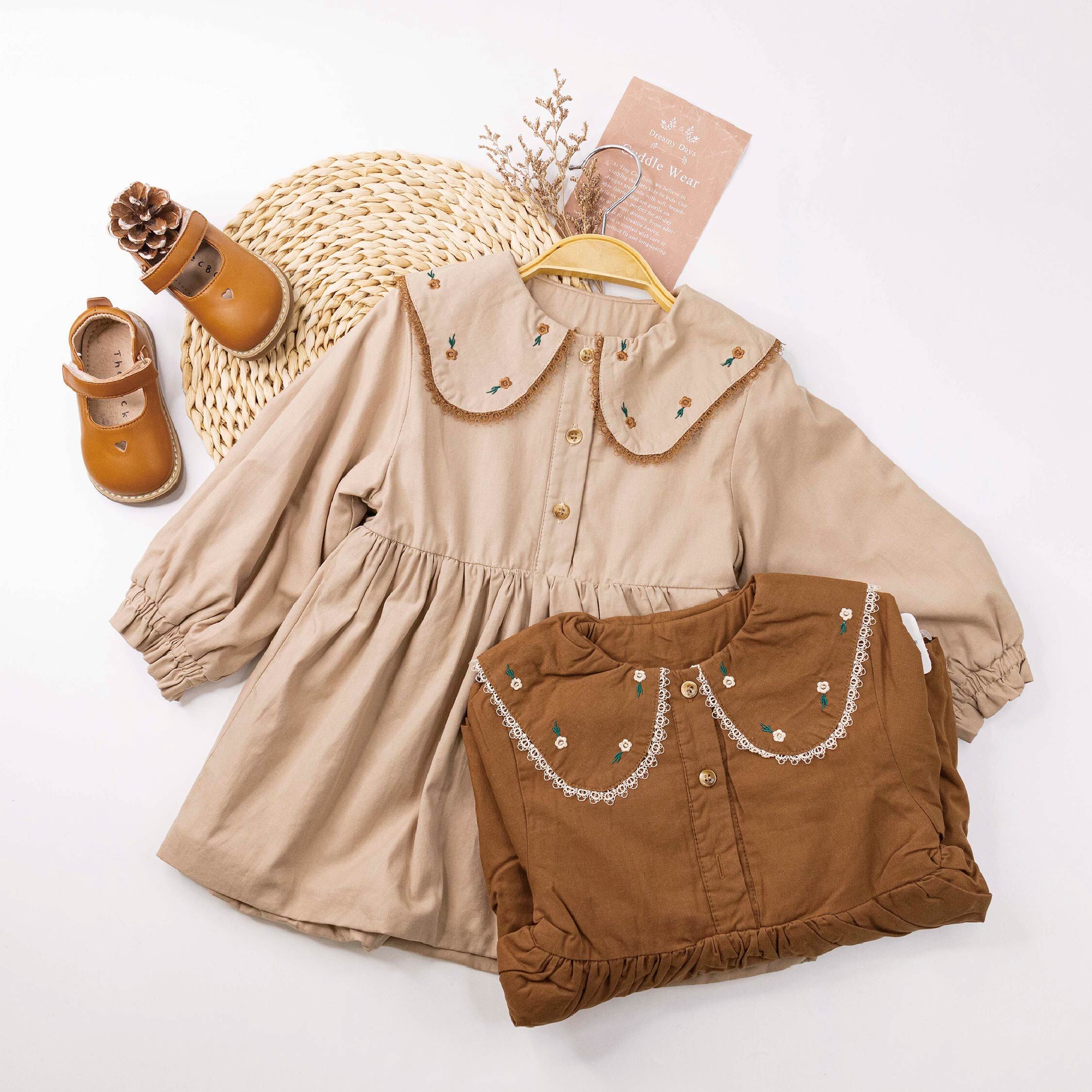 【H35751】氣質小花滾邊領內刷毛洋裝＊二色