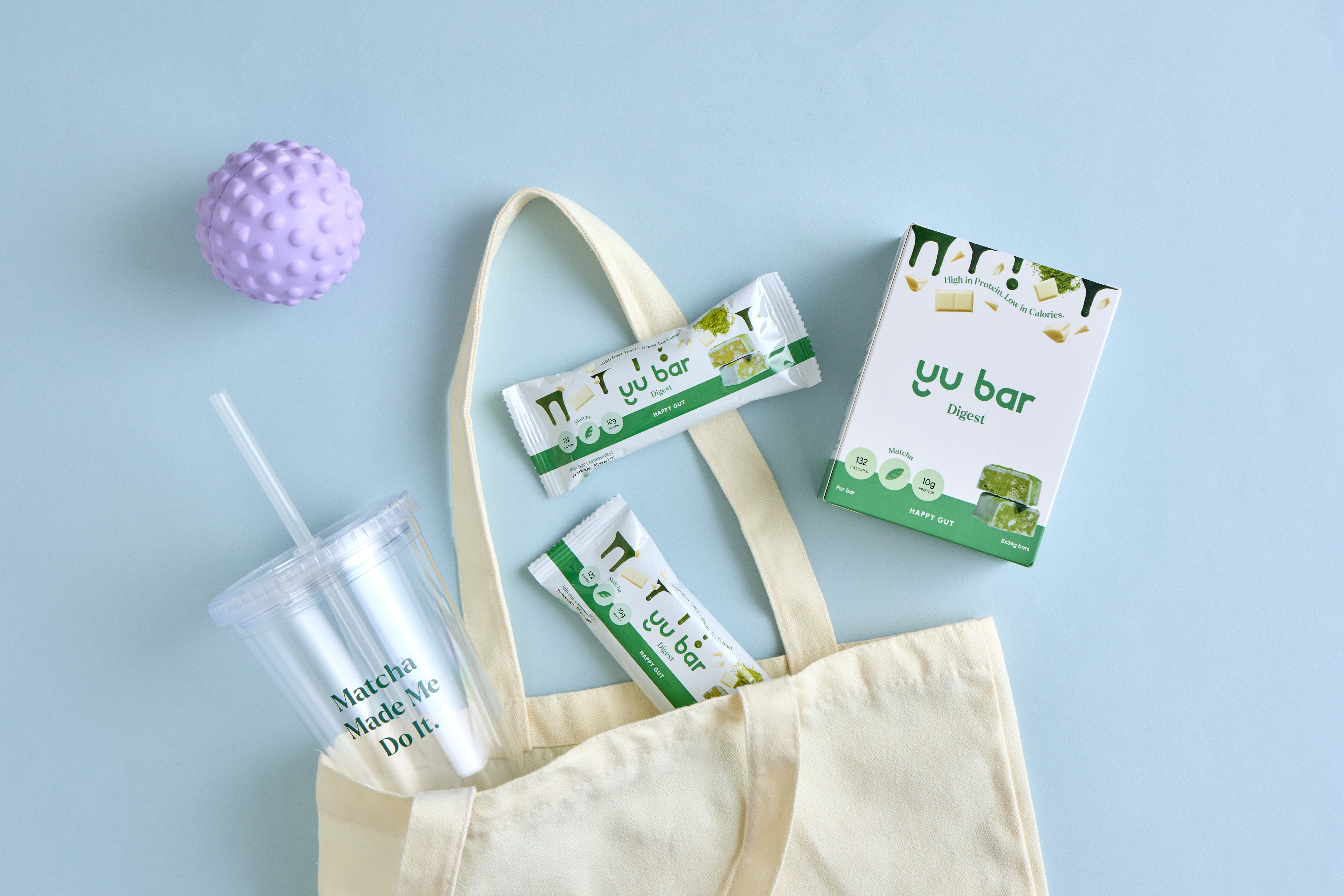 抹茶口味則添加菊苣纖維與啤酒酵母,幫助維持消化道機能、提升飽足感。