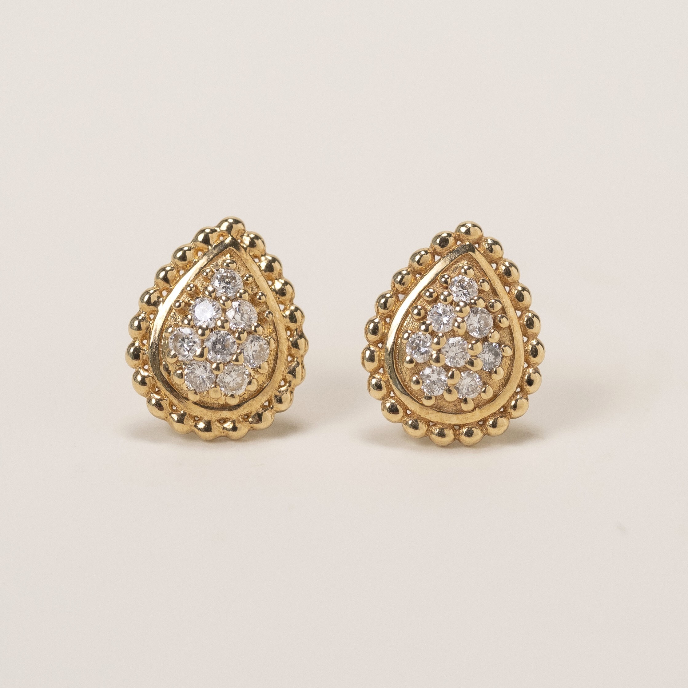18K Gildrop Diamond Earring