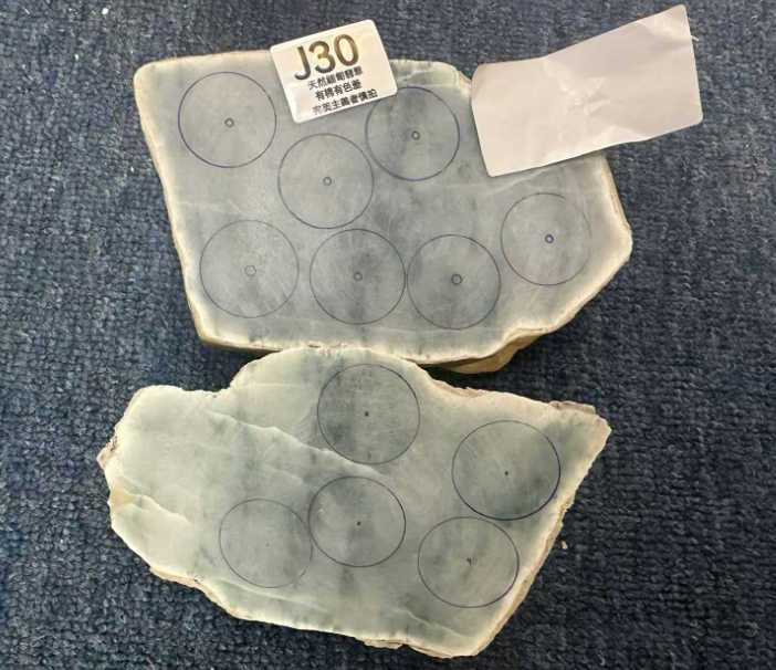 SU030 J30 天然緬甸翡翠平安扣