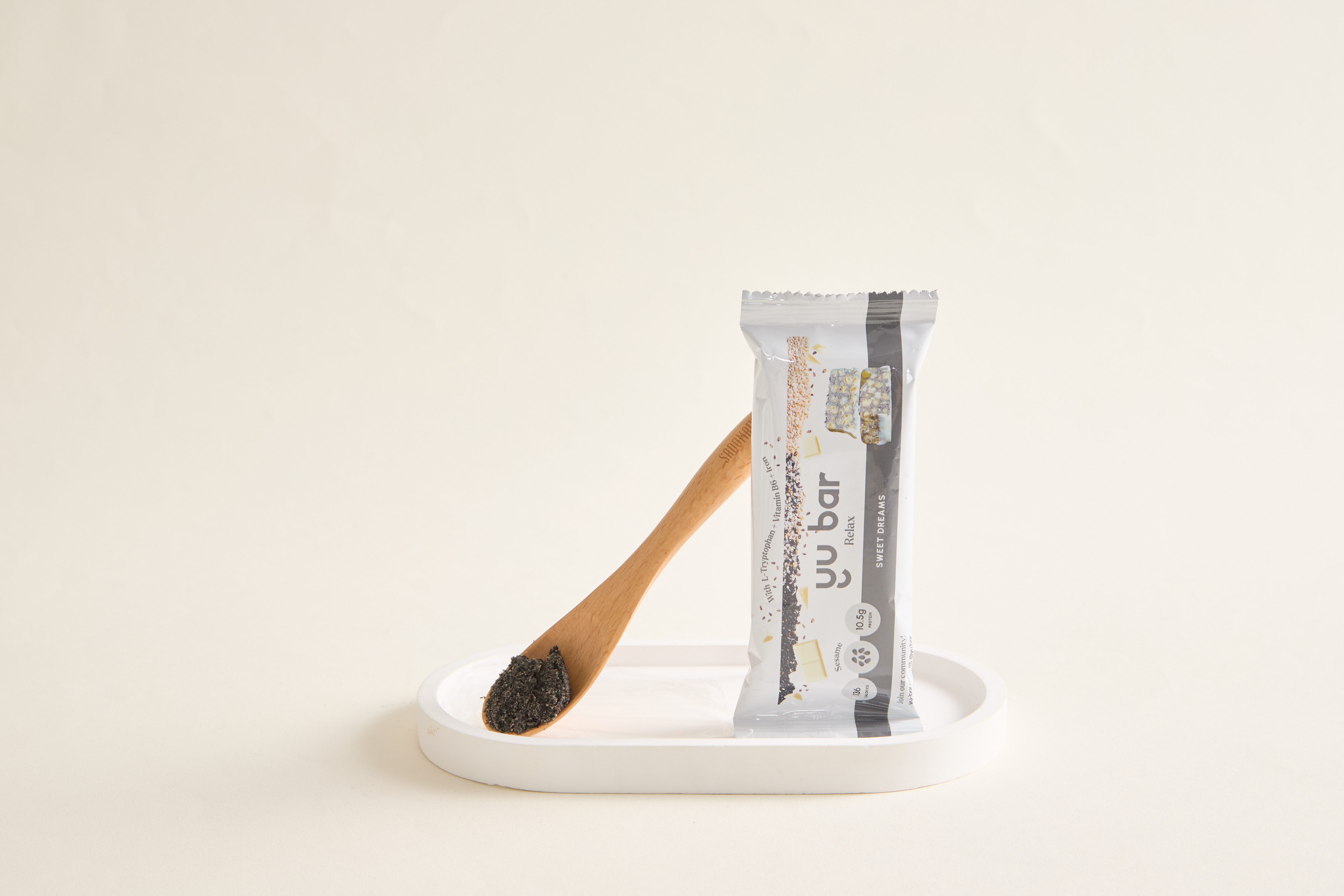 白天活動量大、想同時補充蛋白質與纖維,花生蛋白棒幫你維持消化節奏。