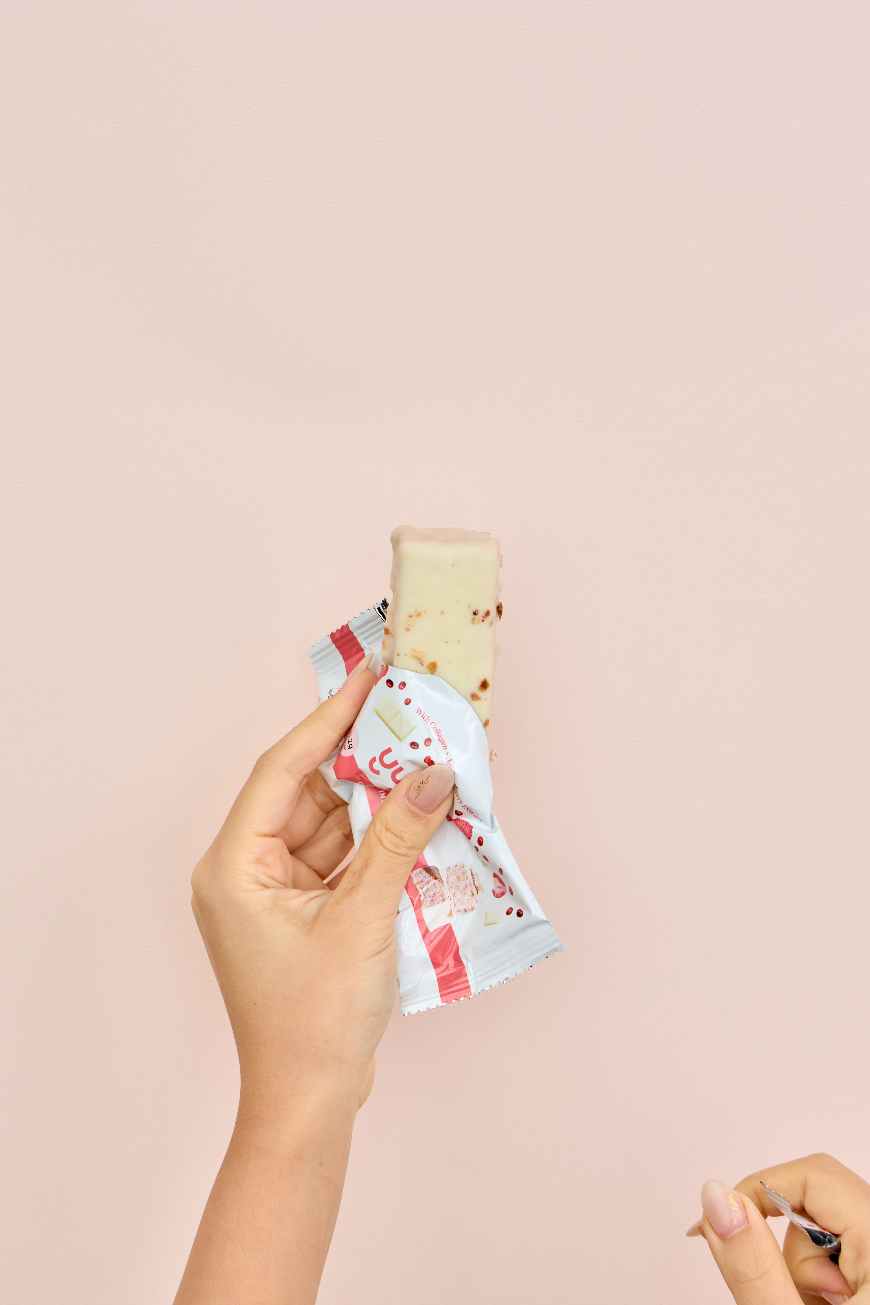 搭配均衡飲食與運動習慣，高蛋白零食能成為你維持健康與體態管理的好夥伴。