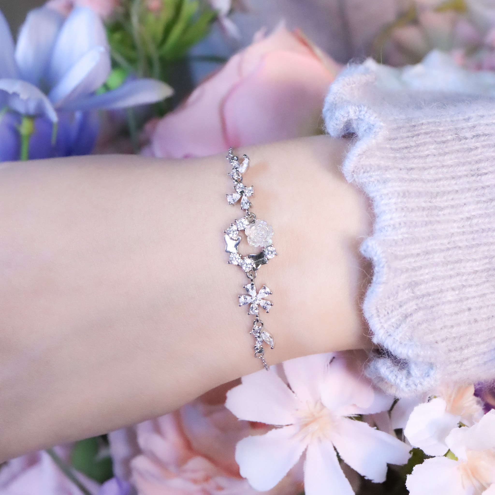 | 925純銀・厚鍍白金 | 蝶願小玫瑰手鏈 | BR1447 |