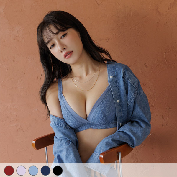 午夜沙龍。小胸透氣貼合軟鋼圈內衣 B.C罩