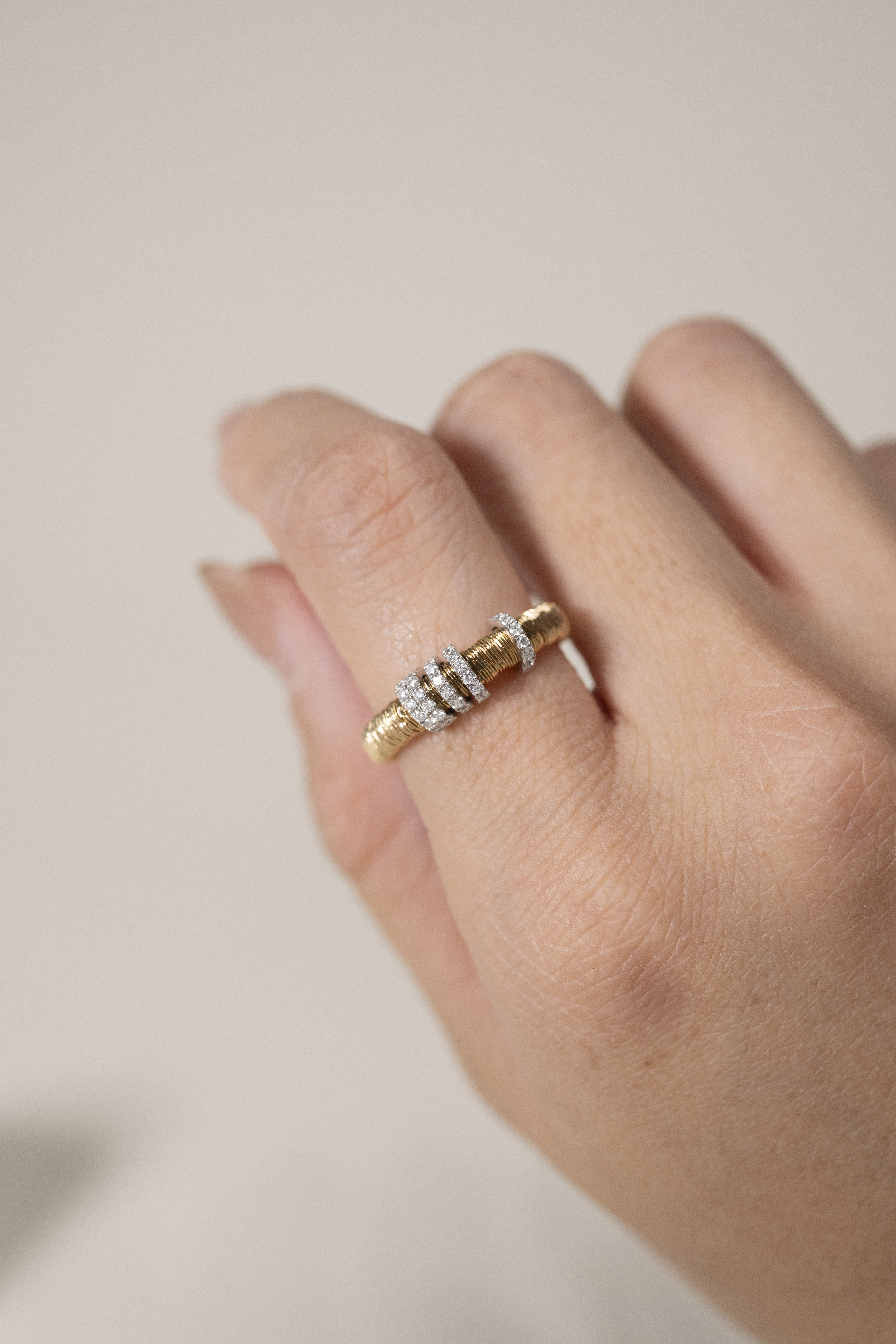 18K Cinque Diamond Ring