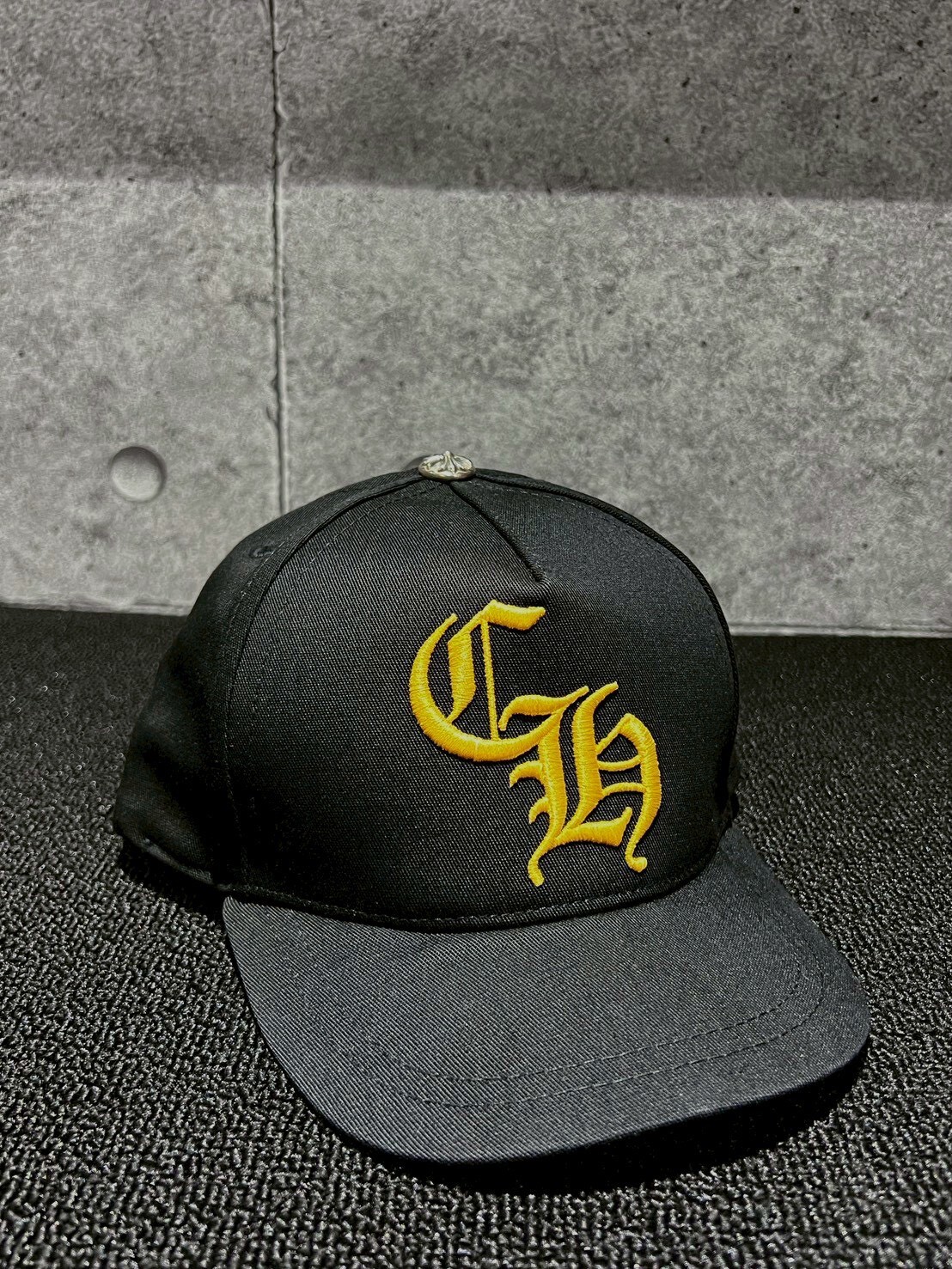 太陽同款 Chrome Hearts 克羅心 黑黃立體刺繡CH棒球帽