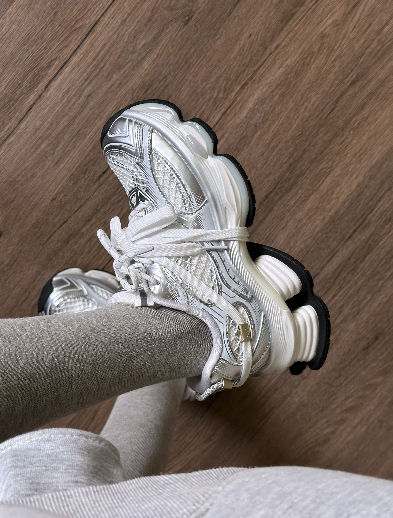 代購-Kappa卡帕  厚底增高 科技感 老爹鞋 女款 銀白