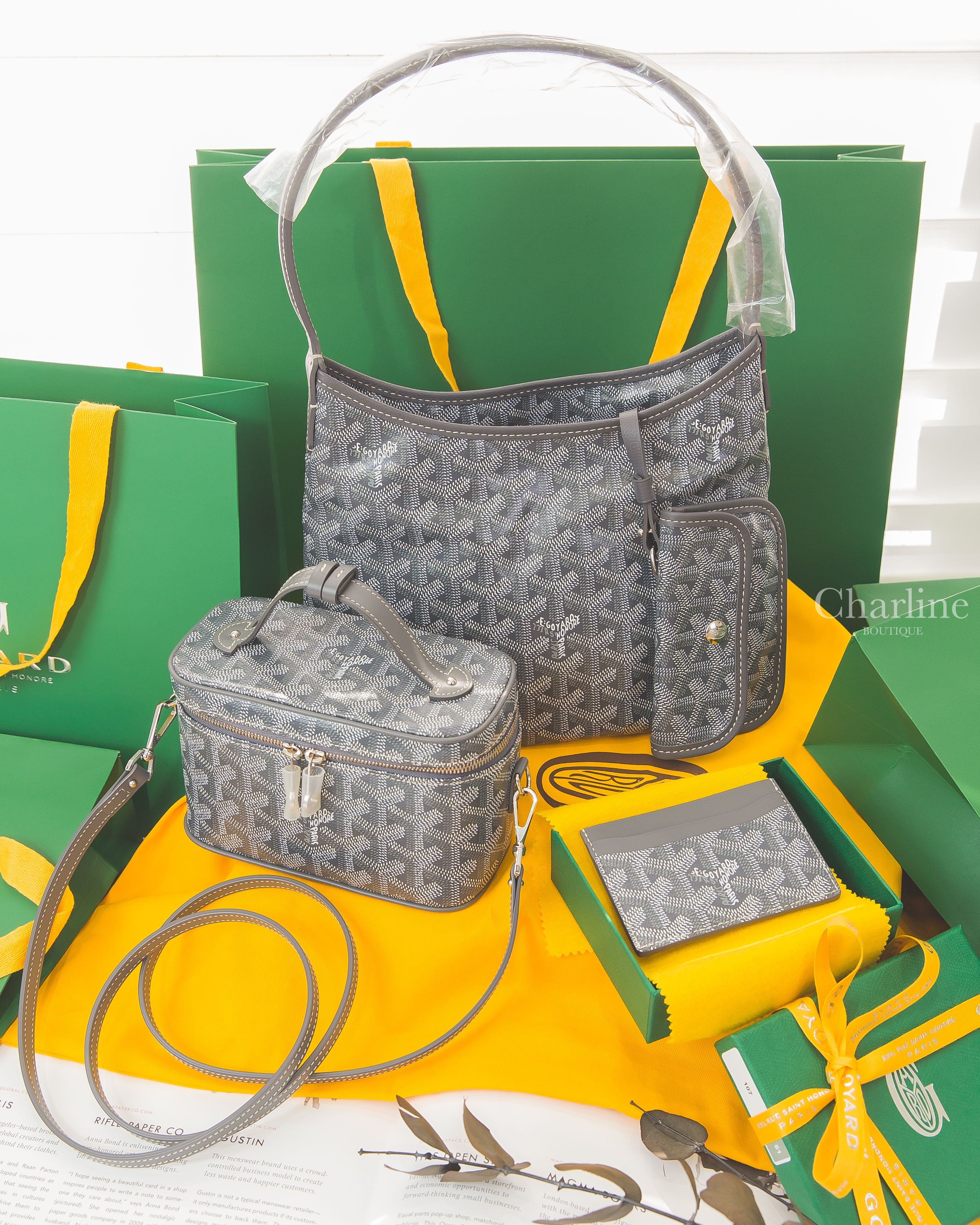 Goyard Muse Mini Vanity 灰色化妝包,Goyard Bohème Mini Hobo 灰色肩背包,Goyard Saint-Sulpice Card Wallet 灰色卡片夾-Charline Boutique 精品代購