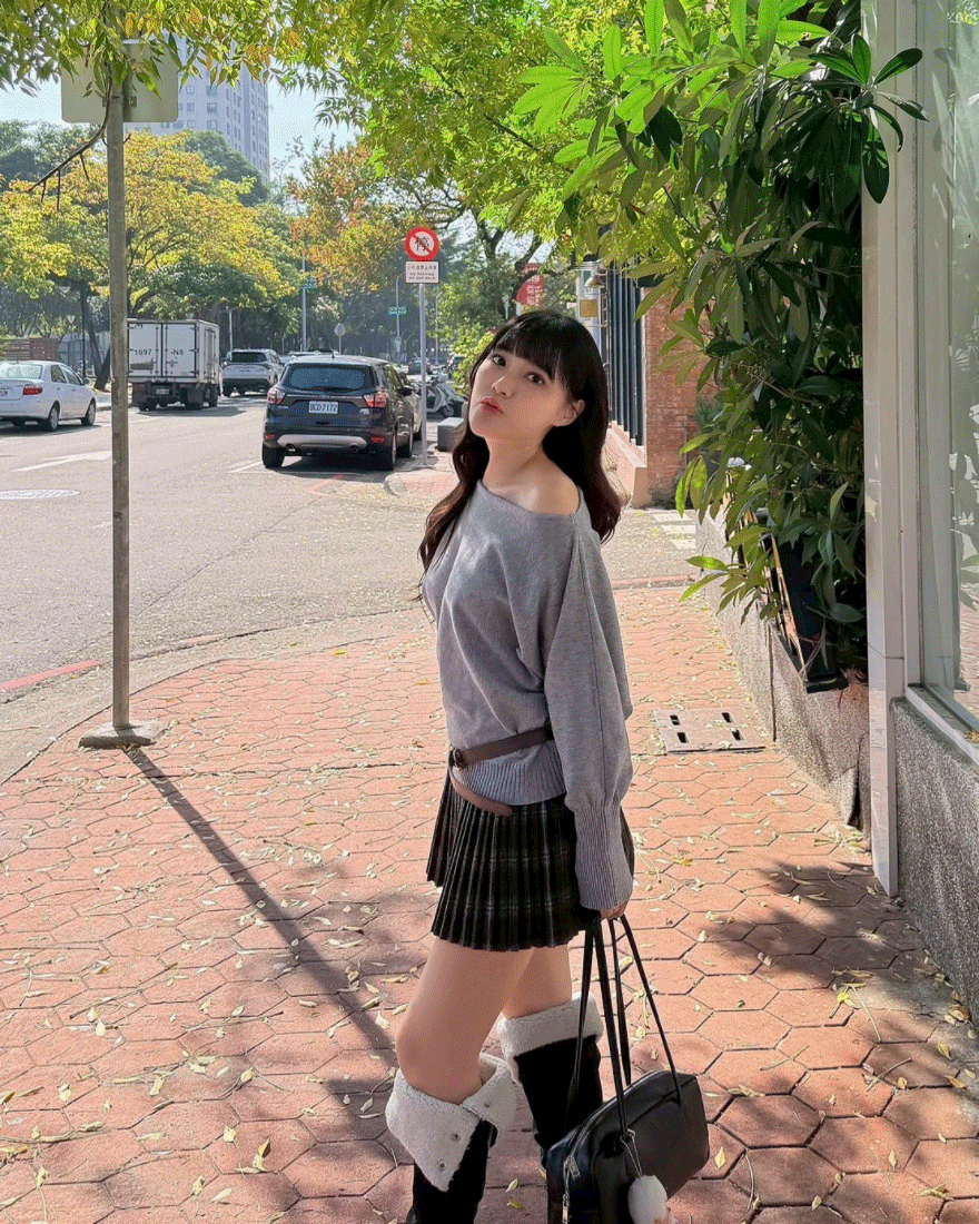 LINA LINA純粹魅力純色帆船領飛鼠袖上衣 -高雅灰