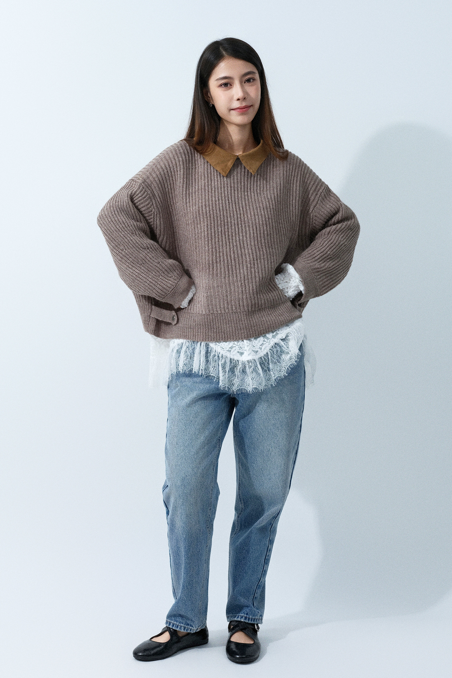 FW25_0292（上衣＋蕾絲上衣＋牛仔褲）