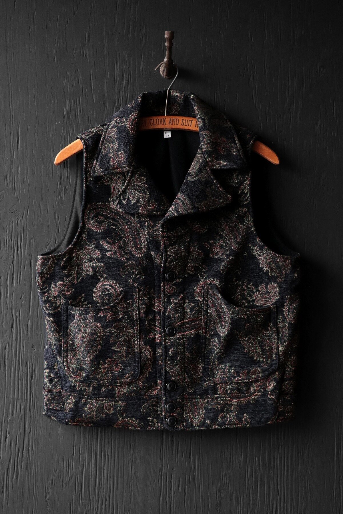 Black Sign 1930s Chenille Weave Wichita Vest  / Shiny Crow