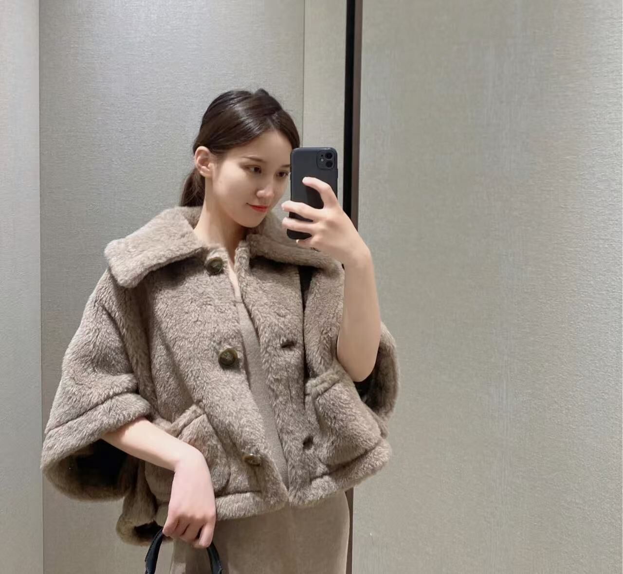 Max Mara 沙色型格短裝泰迪 -T