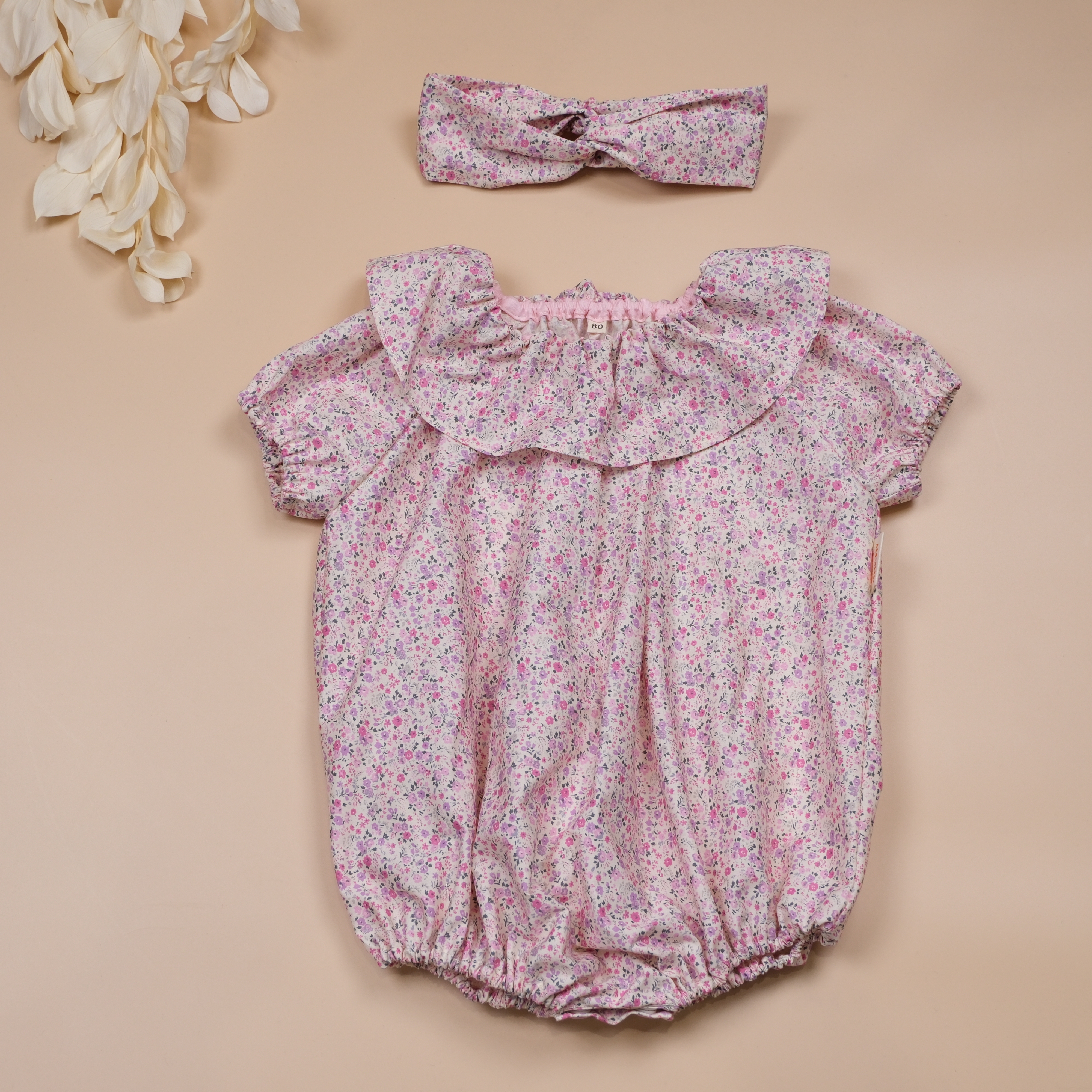 花邊咚咚系列 ❉ 桃紅紫迷你小碎花 ❉ 大領片連身包屁衣