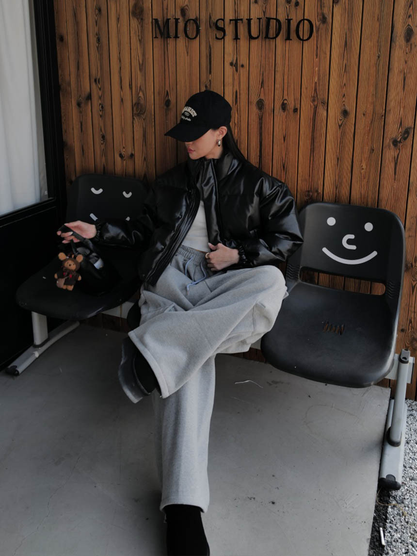 立領加厚寬鬆PU皮鋪棉外套*2色