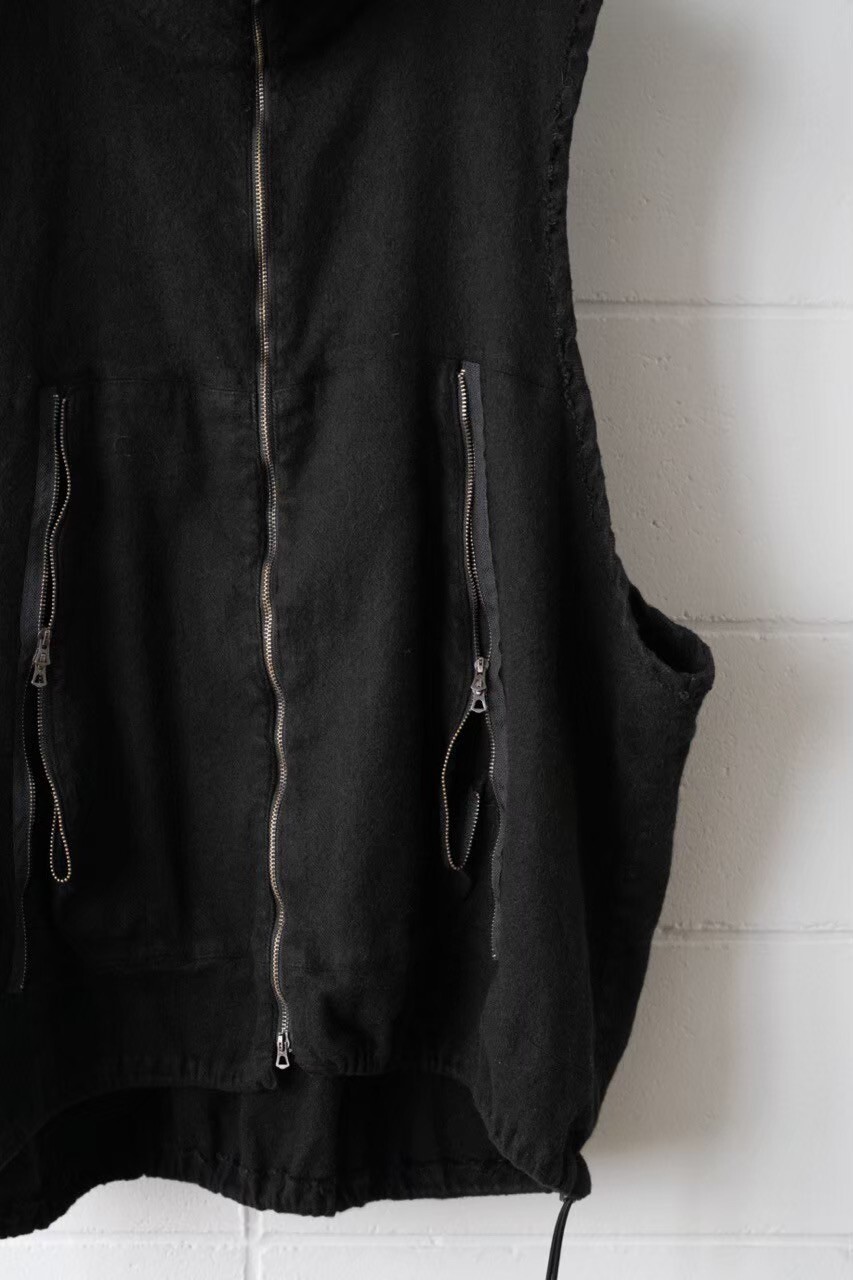 HABIT SELECT - barbell object - flower vest