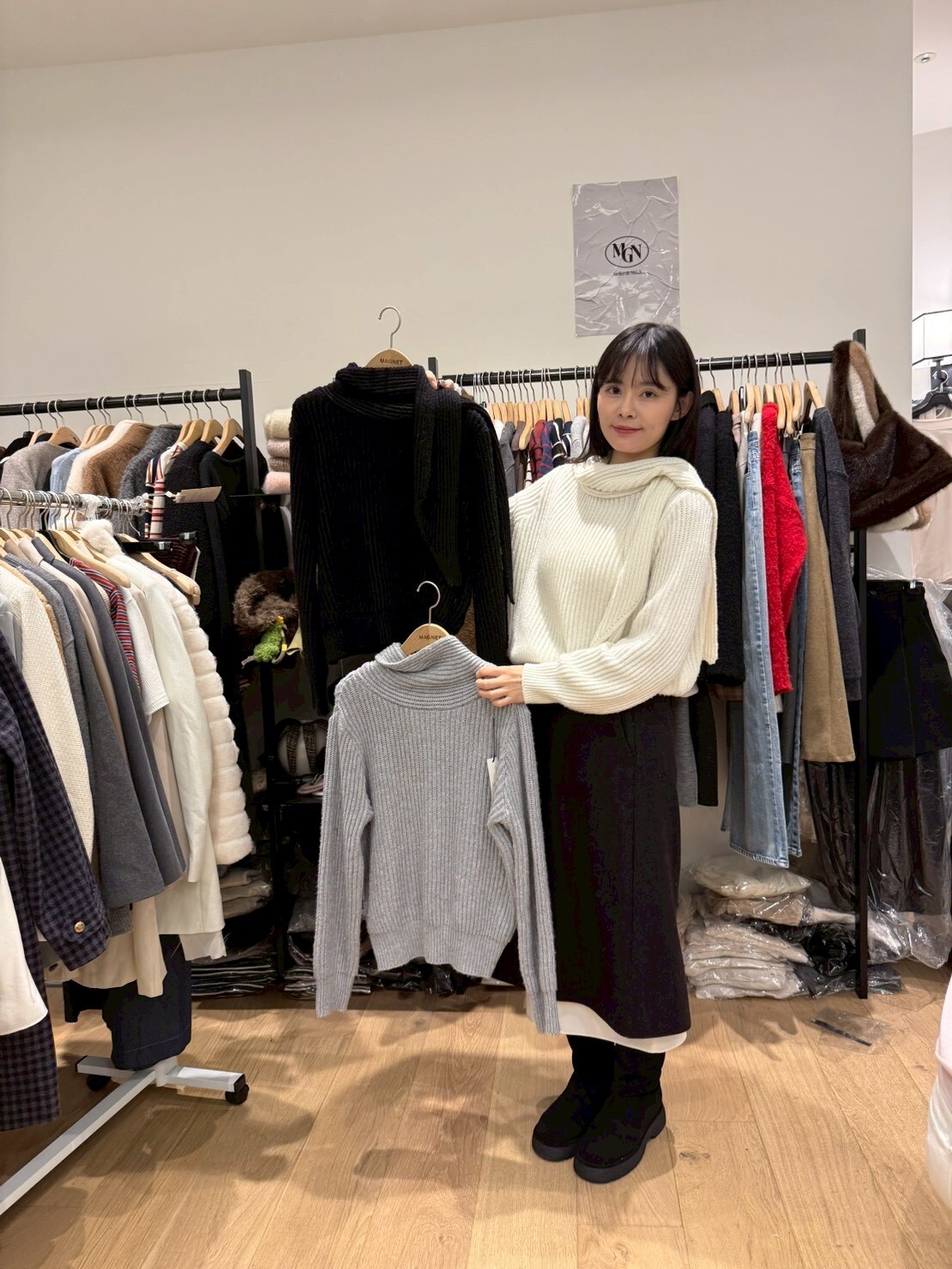 MN5309 設計領坑紋針織上衣