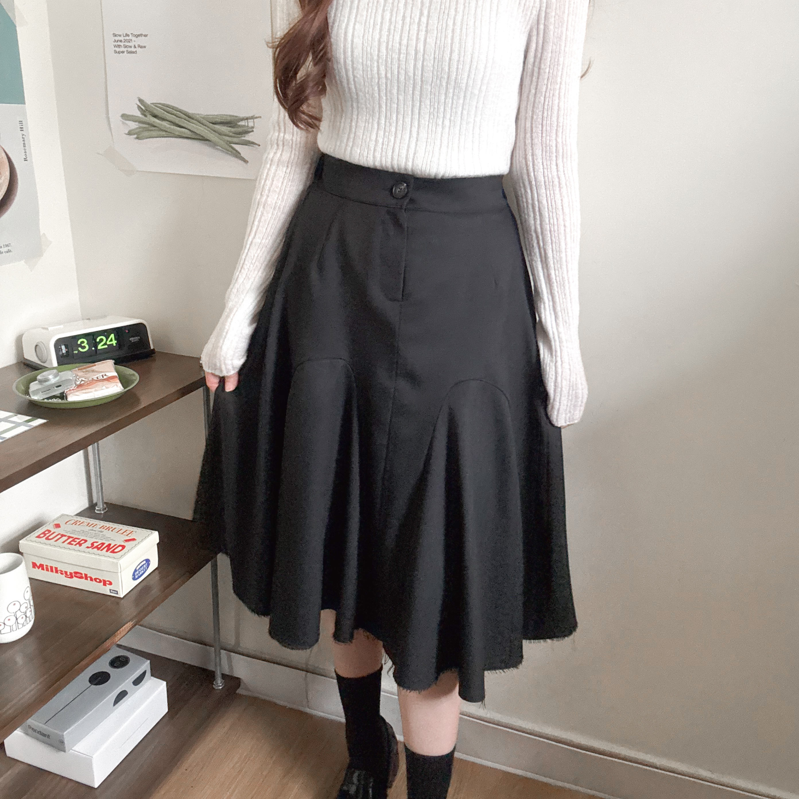 拼接剪裁披邊傘裙