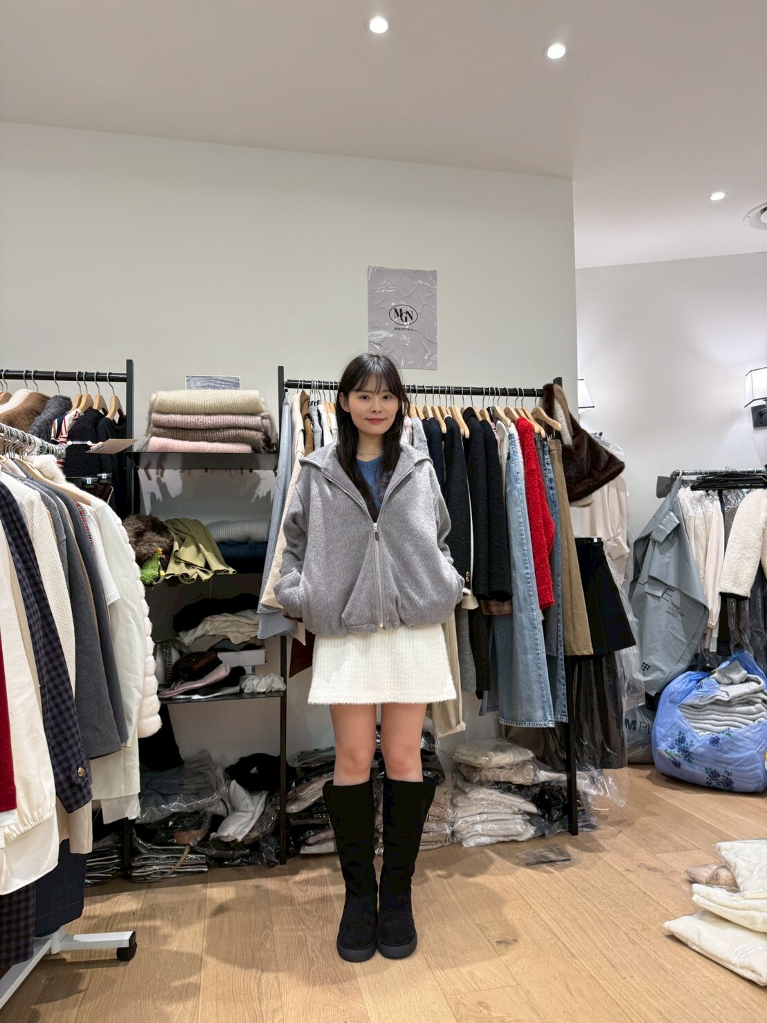 MN5306 格子毛毛後橡筋短裙