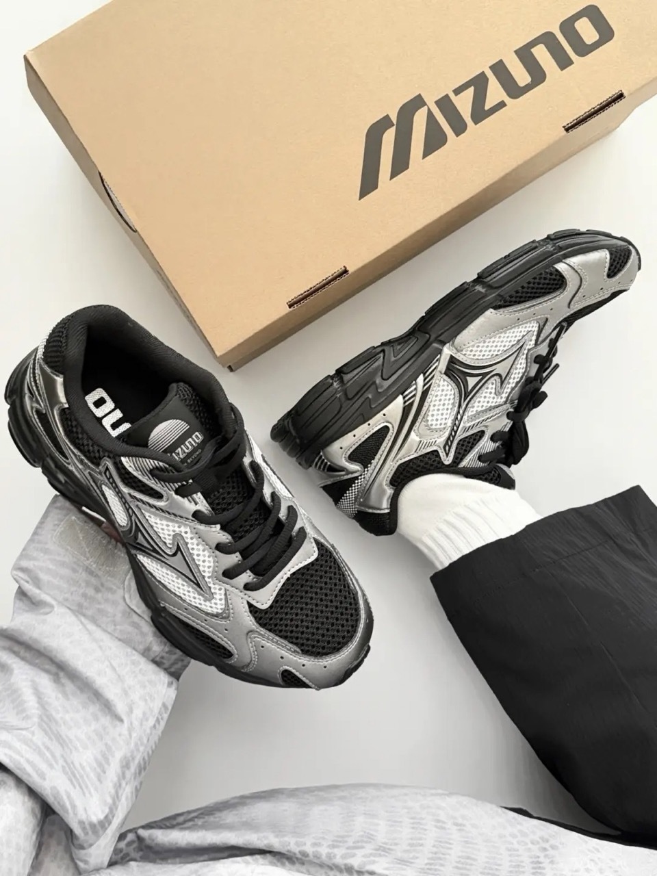 MIZUNO SPEED 2K 美津濃液態銀黑黑灰灰銀黑銀仿舊男女鞋D1GH252908