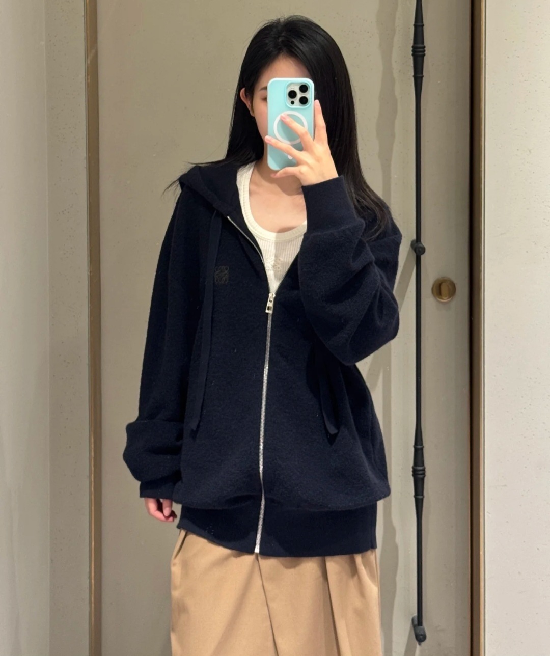 LOEWE 深藍色 Logo 拉鏈外套