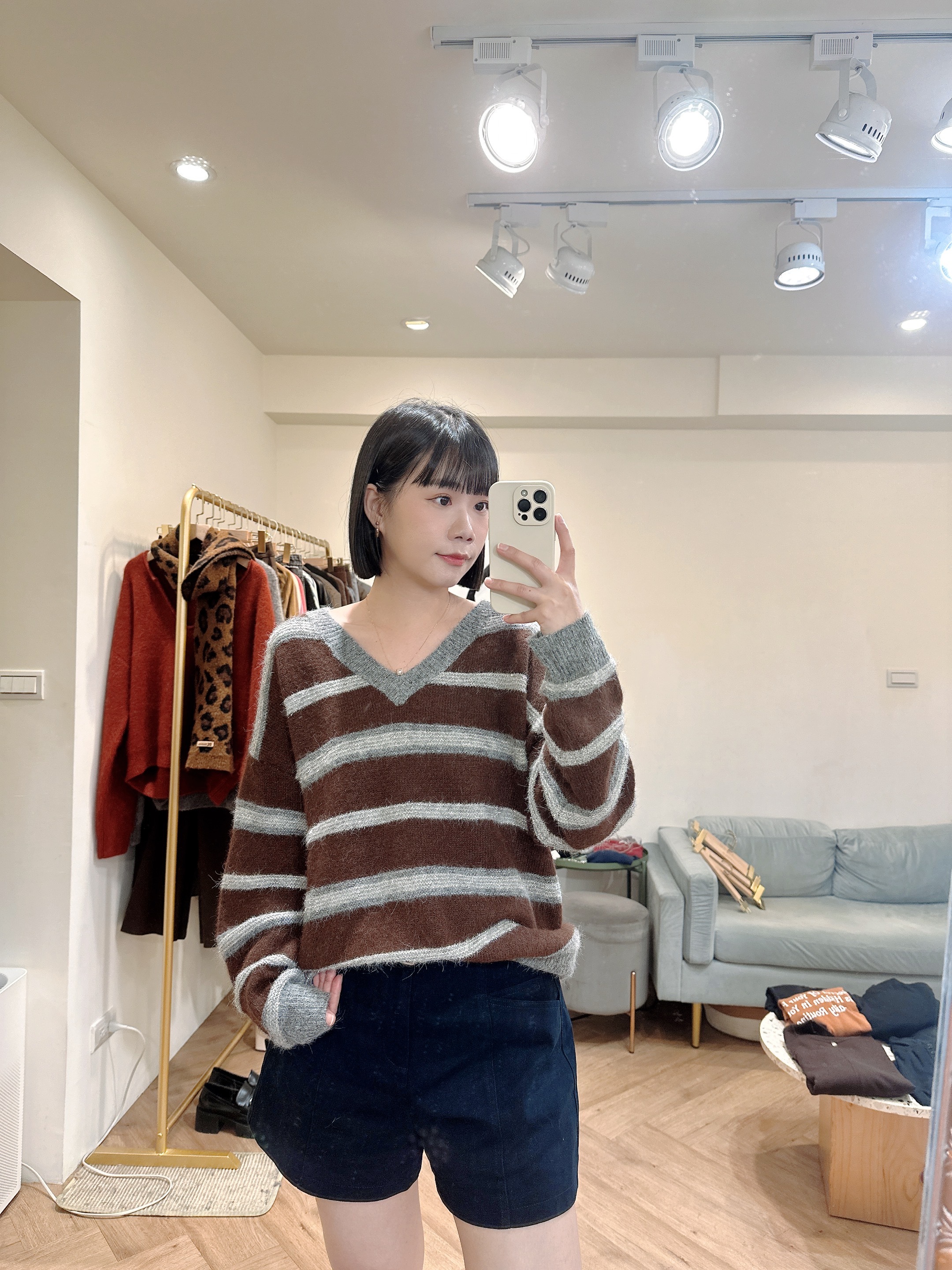 附皮帶微刷絨短褲