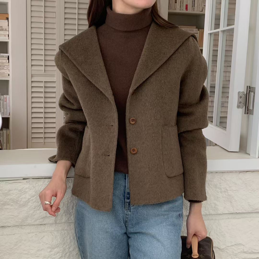可愛大領片口袋造型羊毛排釦外套 / 2色