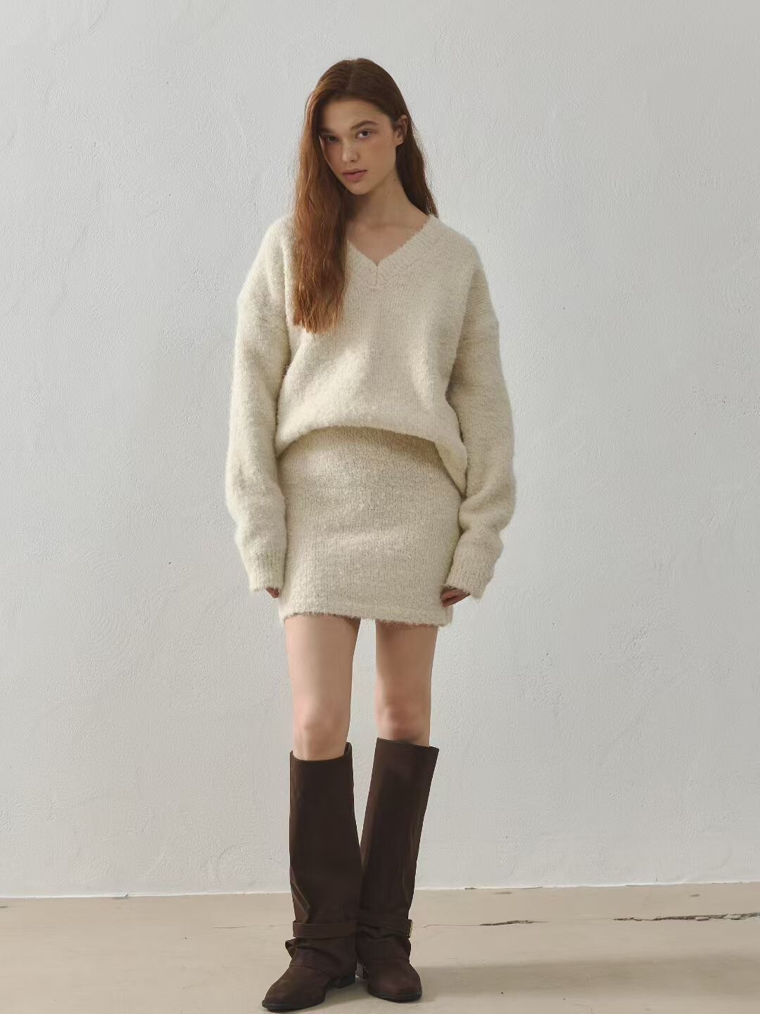 QQ毛感V領針織毛衣+短裙SET / 2色