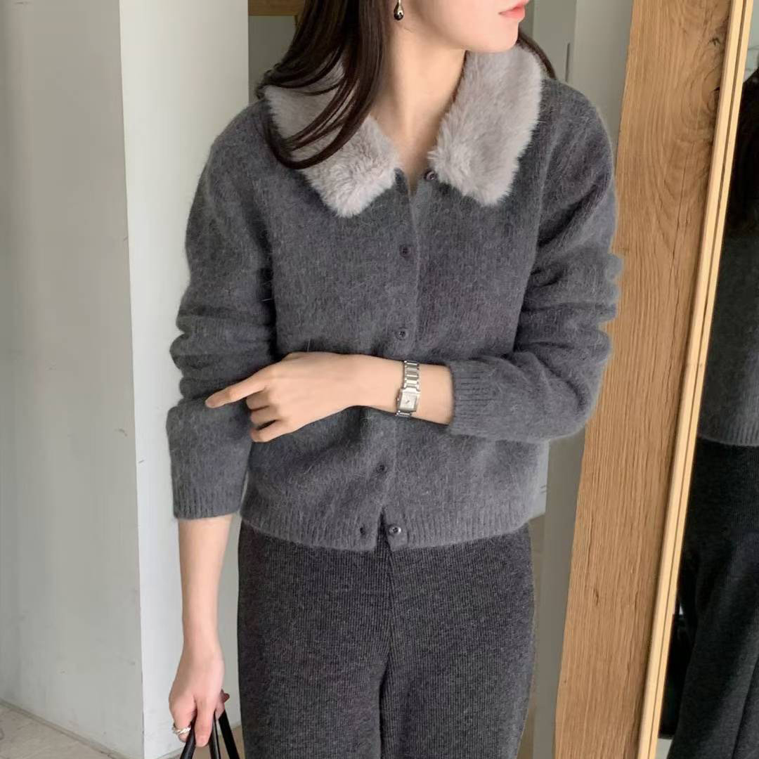 質感灰配色毛領造型排釦上衣罩衫