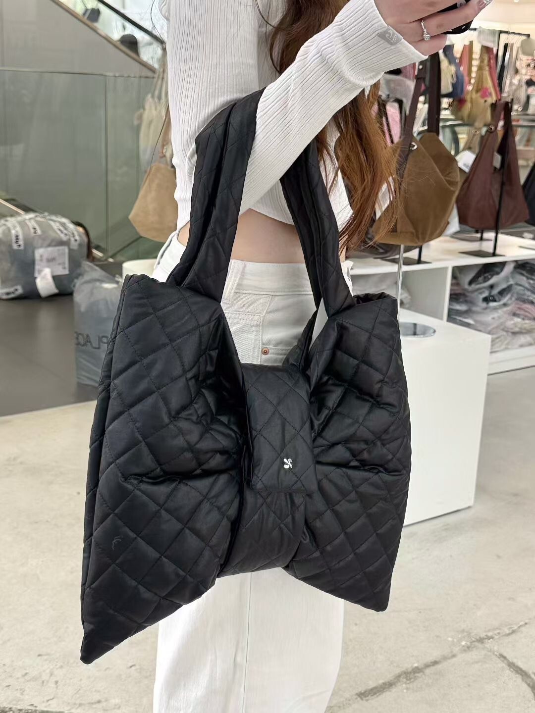 大款蝴蝶結造型菱格紋手提肩背包 / 2色