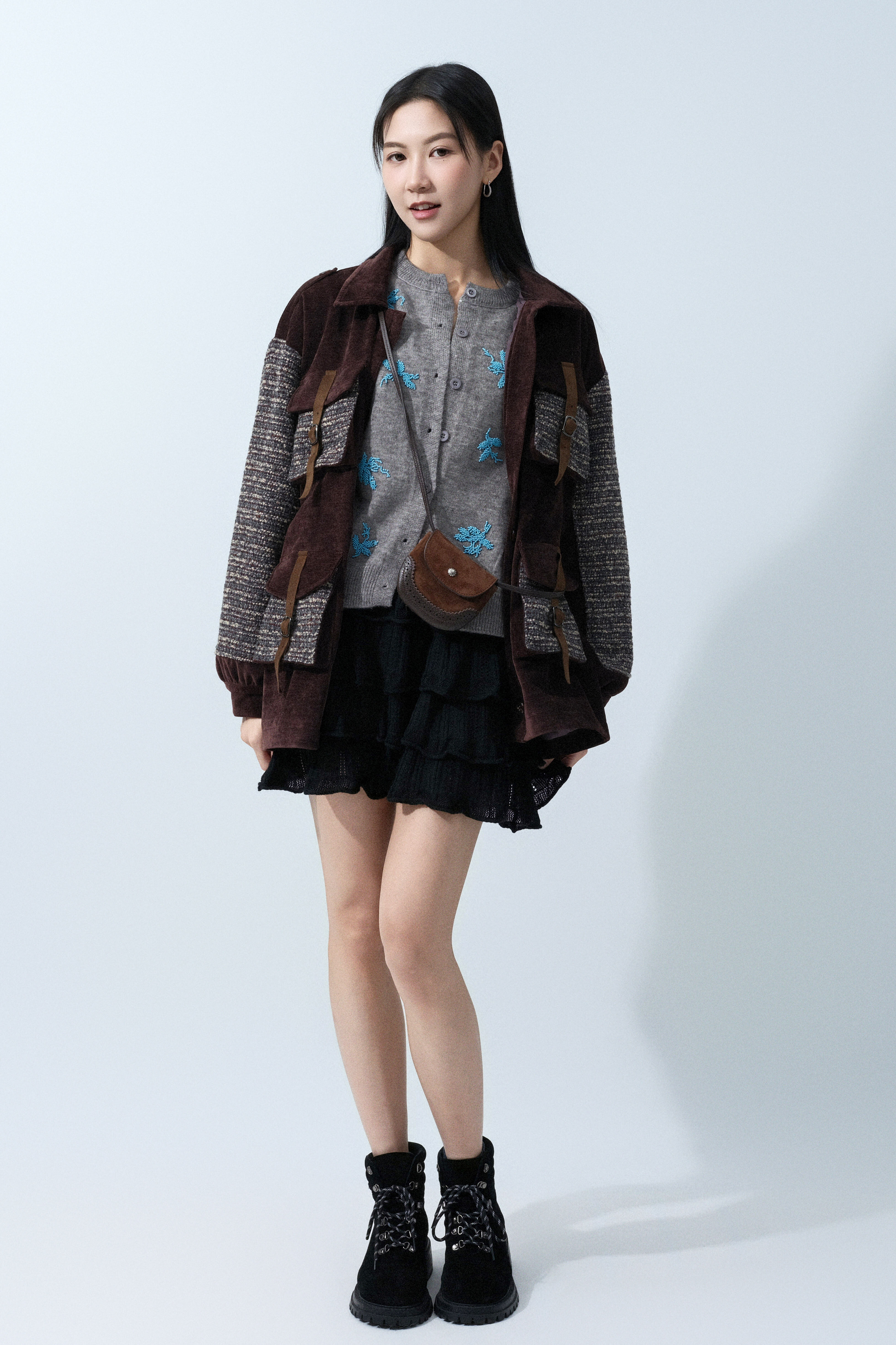 FW25_0299（外套＋針織外套＋半截裙）