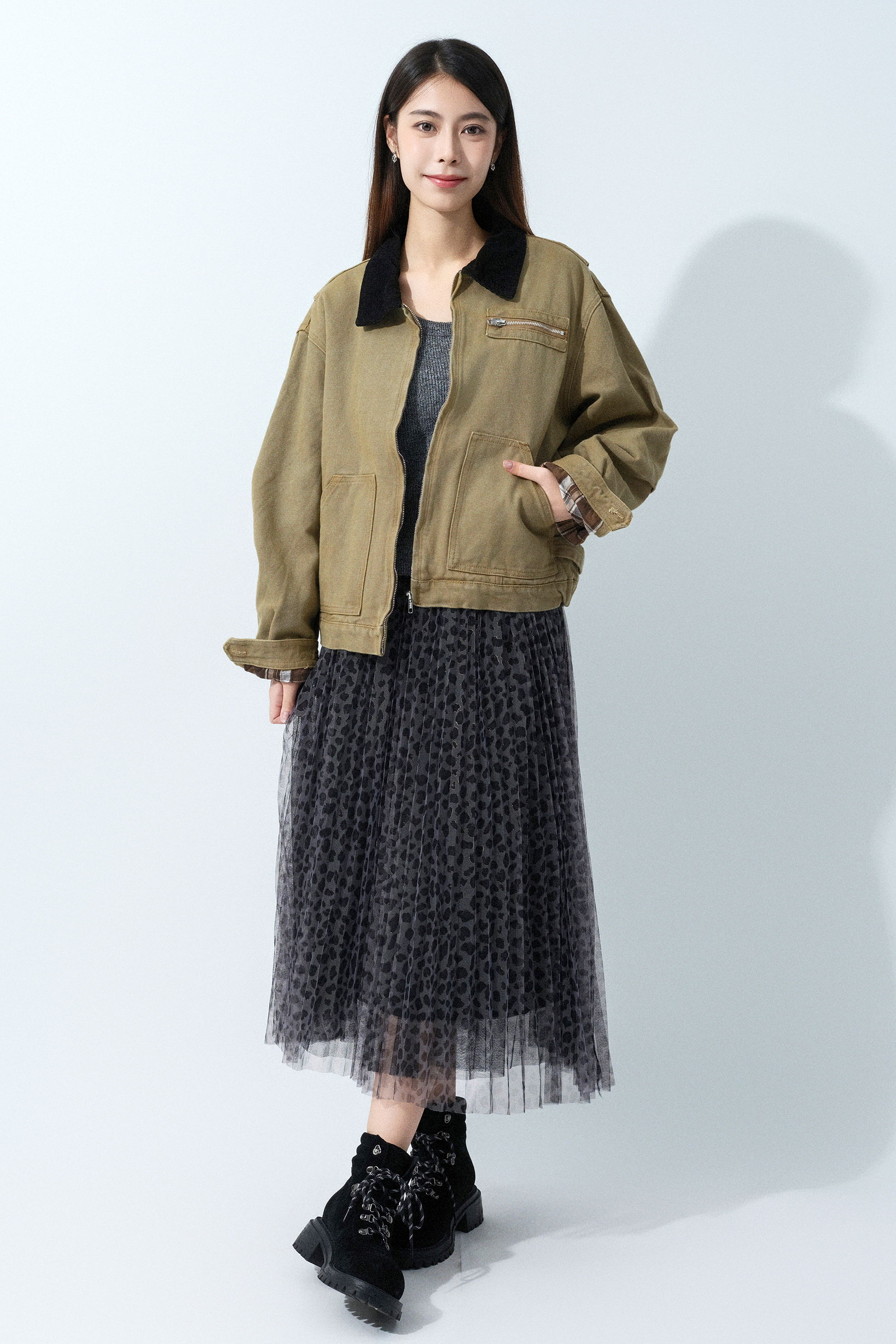 FW25_0301（外套＋上衣＋半截裙）