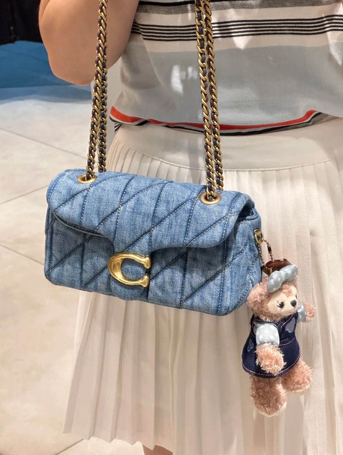 【預購】COACH H123050 Tabby 系列迷你肩袋（20cm）