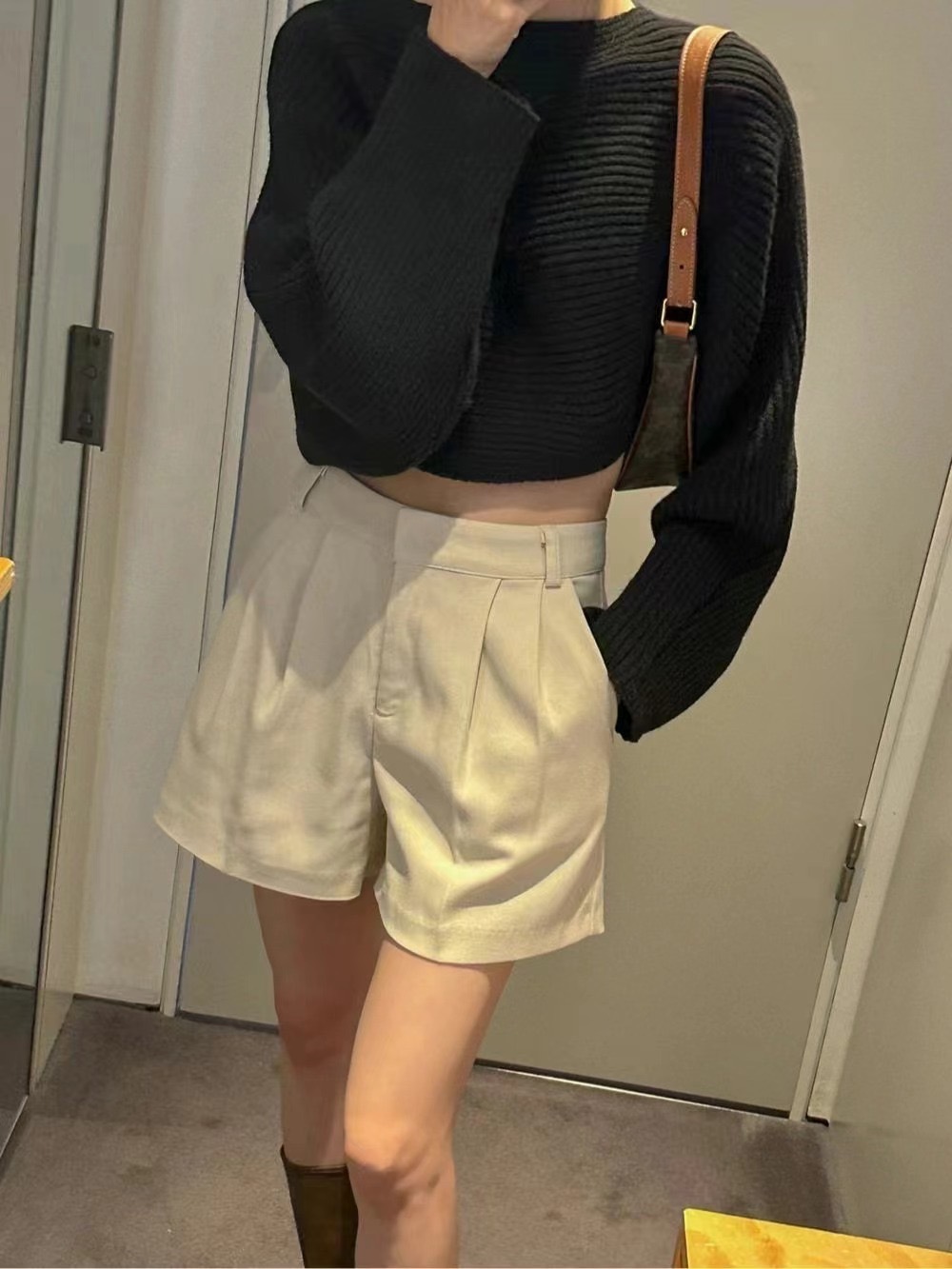 修腳型！充滿驚喜顯瘦知性西裝短褲