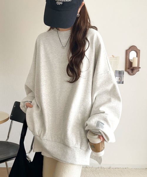 慵懶比例・寬領 Oversize Top