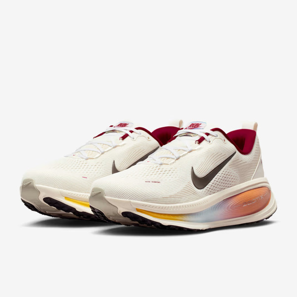 Nike 耐吉 Vomero 18 IQ1131-120 男 慢跑鞋 運動鞋 路跑 CNY 馬年 緩震 米紅