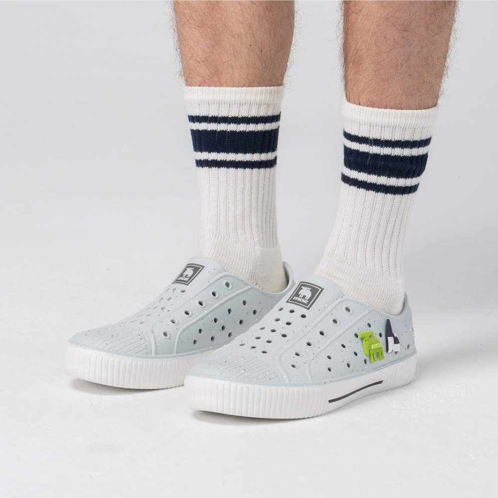 【北歐星空系列】雙色洞洞餅乾水鞋 (冰川藍)