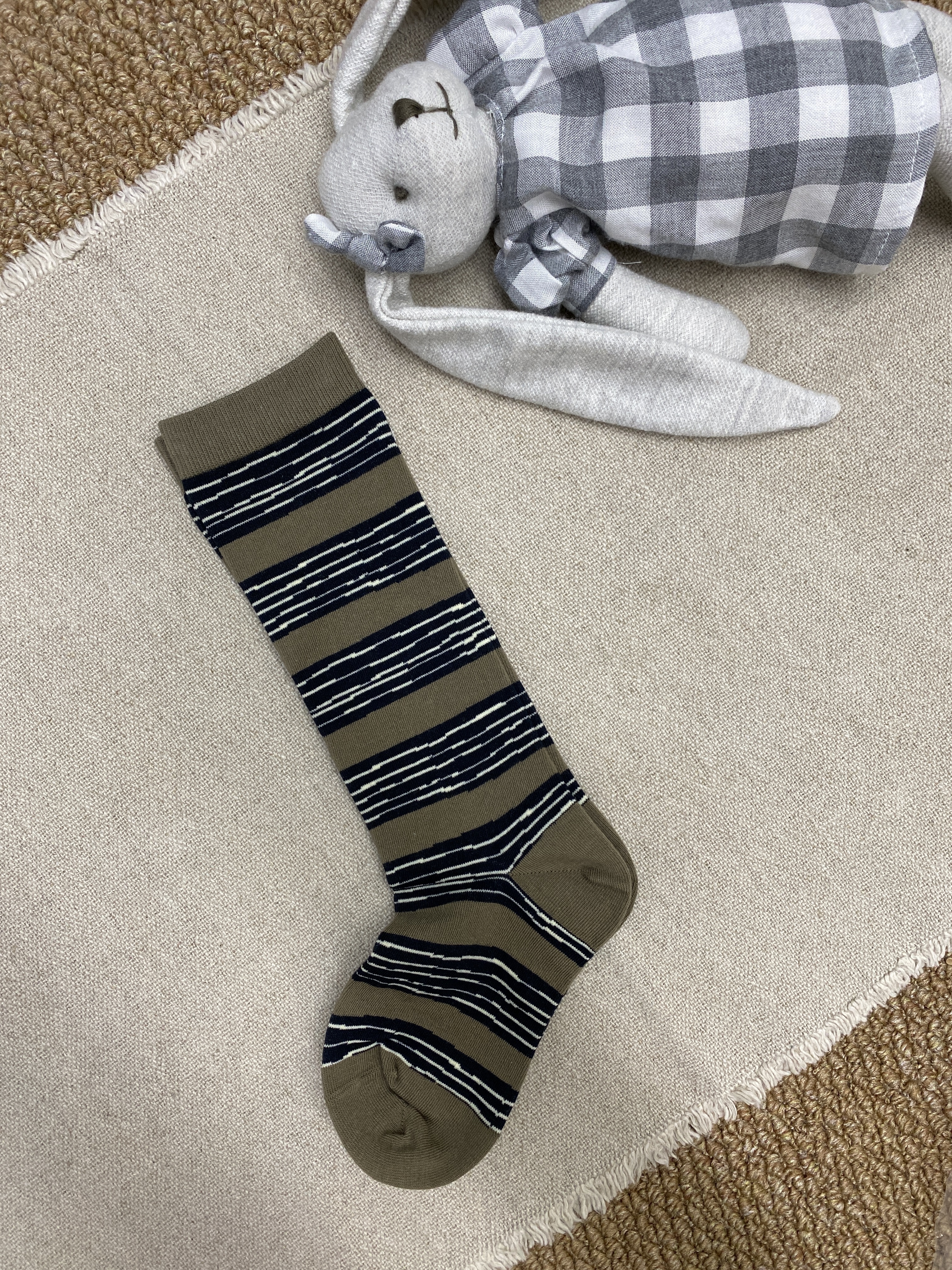 A04011復古型男長襪