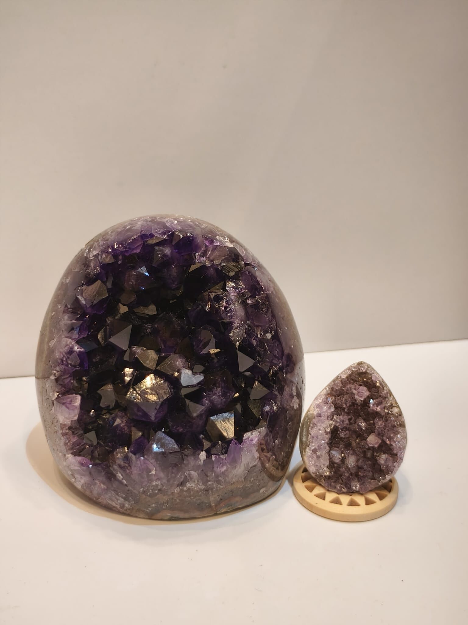 0102CYST18-水晶CS- [烏拉圭頂級帝王紫晶鎮 $688 送阿根廷粉晶原皮礦 限50份 (保證爆閃) ] (A18A) / [烏拉圭頂級帝王紫晶鎮 $688 送彩晶蛋 限50份 (保證爆閃)] (A18B)