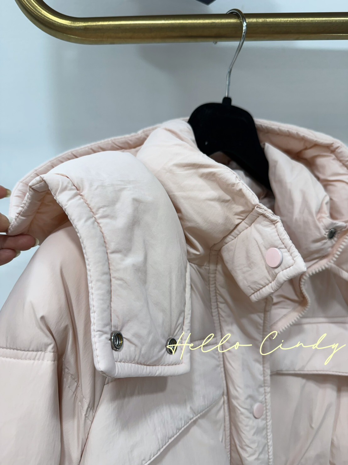 B12159 Cindy獨賣～粉粉嫩嫩的白鴨絨連帽抽繩外套