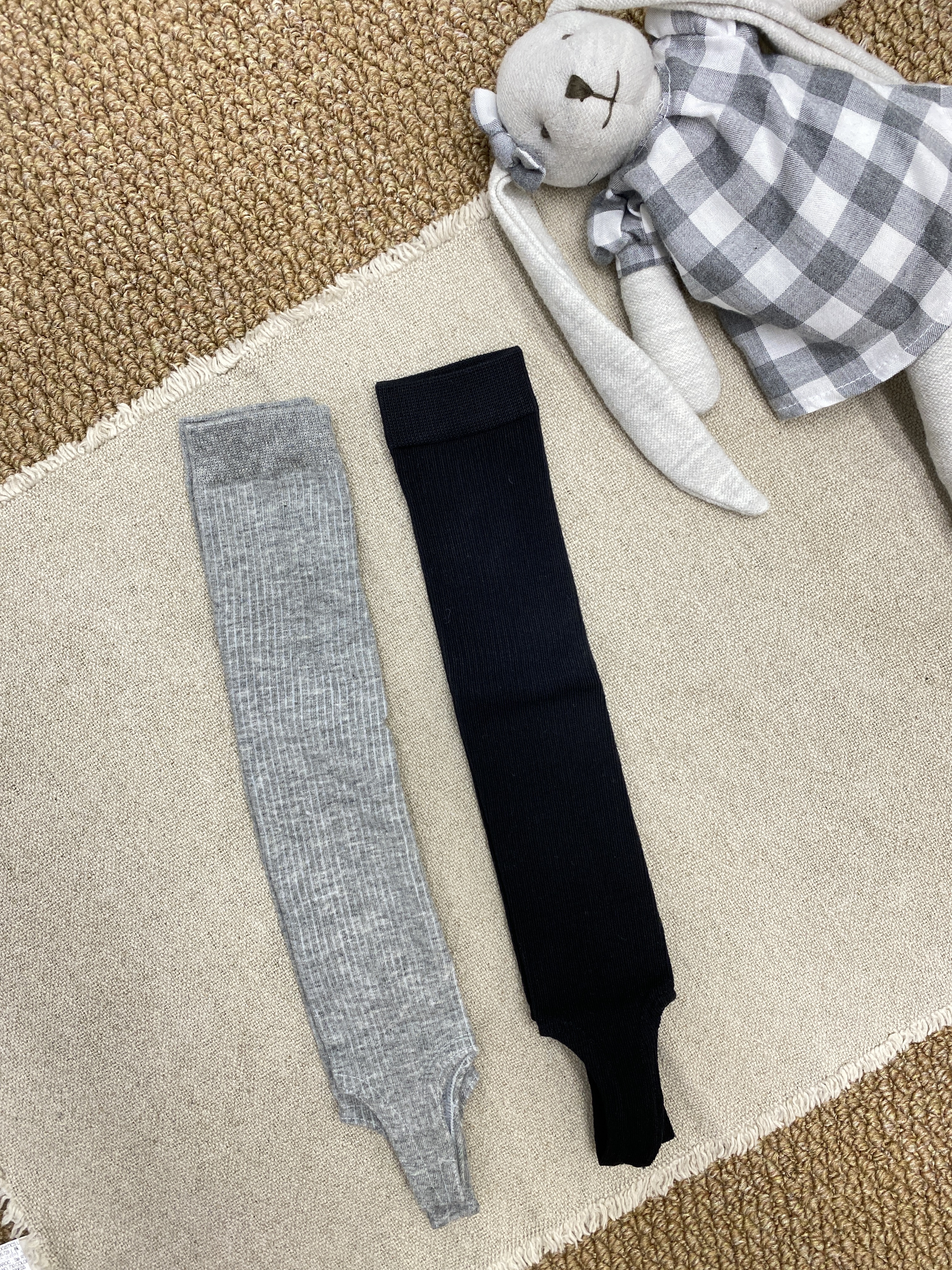 A04012純色踩腳襪