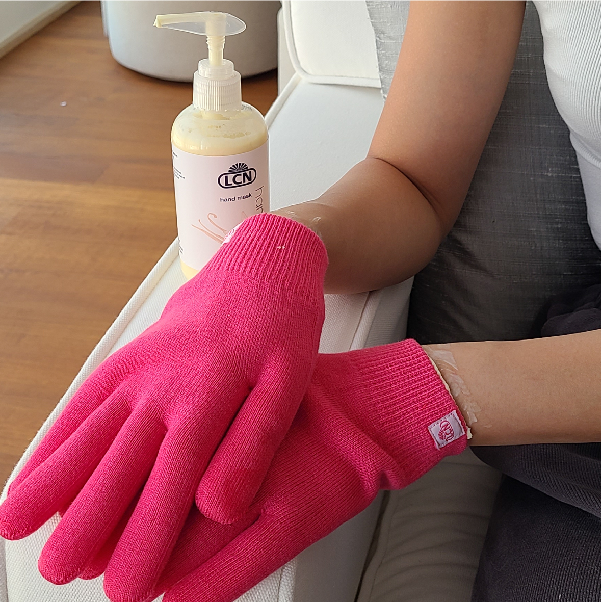 LCN - 美肌手套