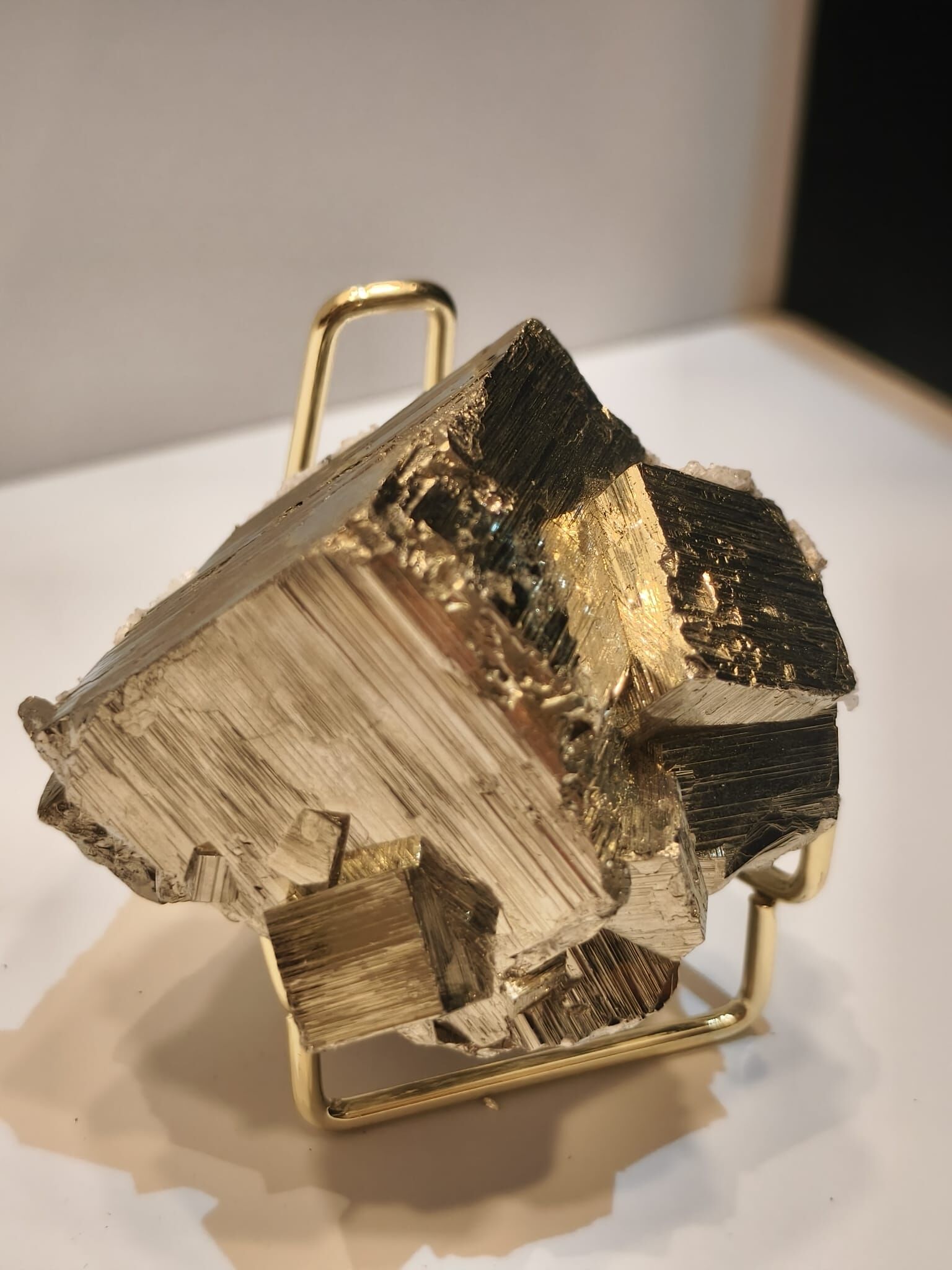 0102CYST24-水晶CS-[家裡有礦  秘魯天然黃銅礦 實物如圖] (A24A) / [家裡有礦  天然黃銅礦 實物如圖] (A24B) / [家裡有礦  天然黃銅礦 實物如圖] (A24C) / [家裡有礦  天然黃銅礦 實物如圖] (A24D) 包底座