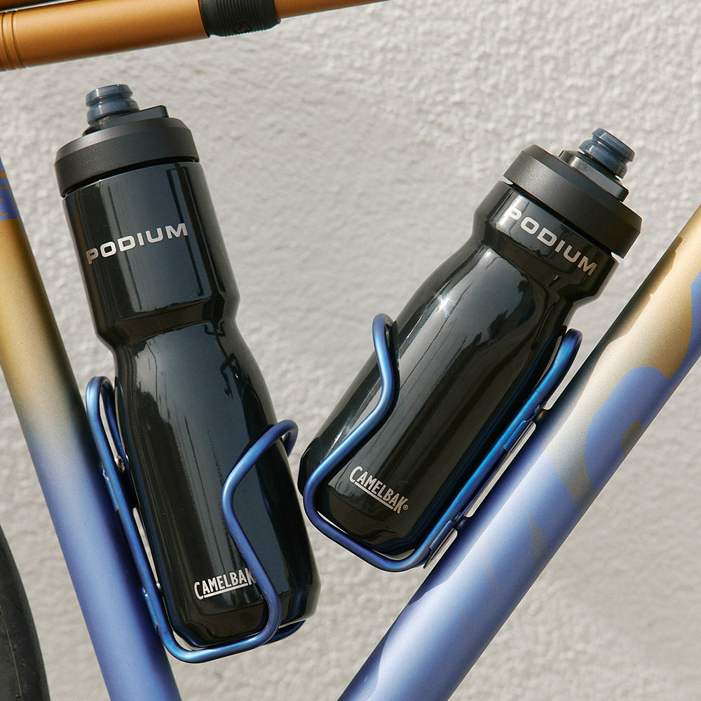 【CAMELBAK】 水壺 650ML 競速保冰單車水壺 曜石黑