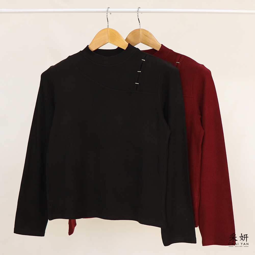 半肩簍空刷絨保暖長袖上衣