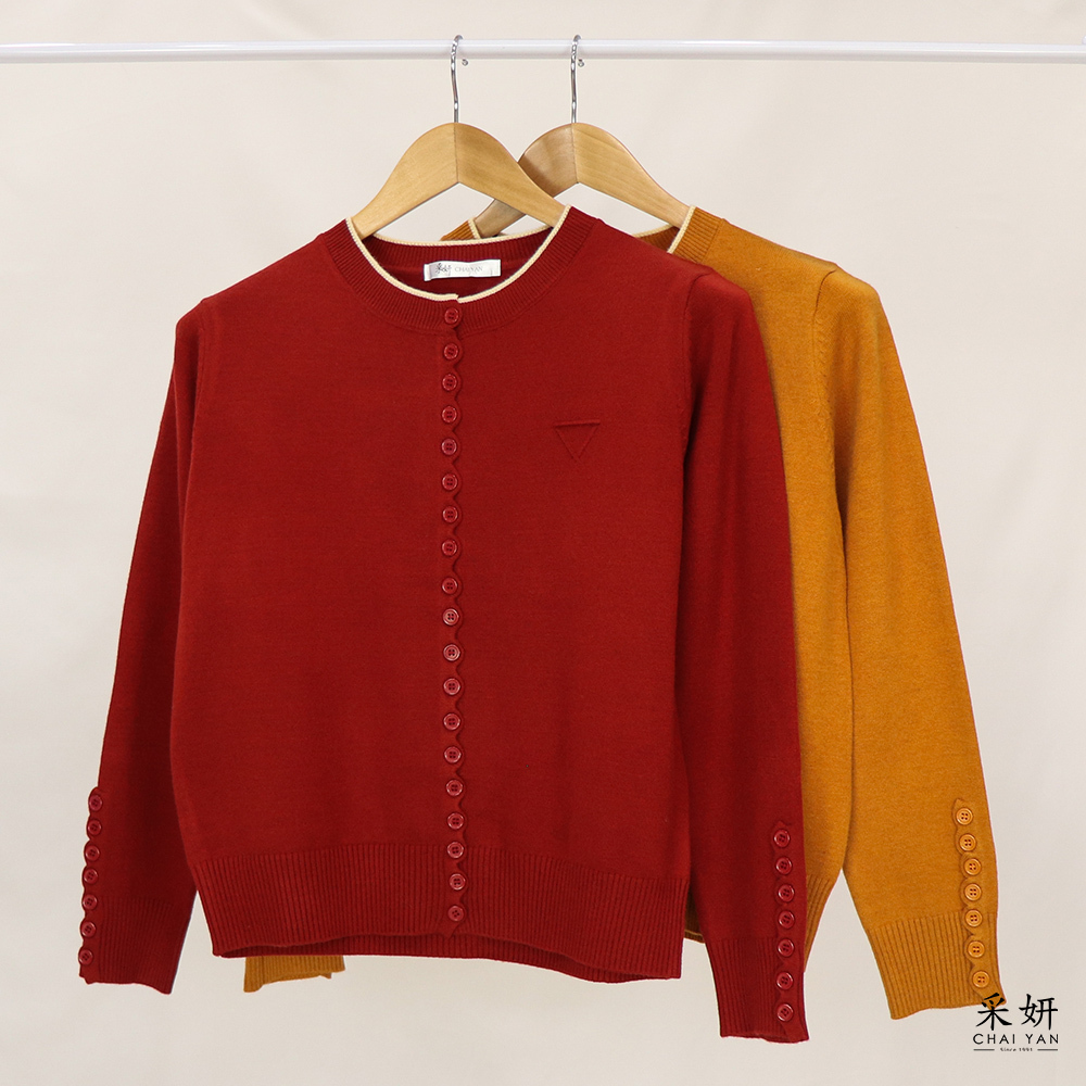 波浪排釦針織長袖上衣