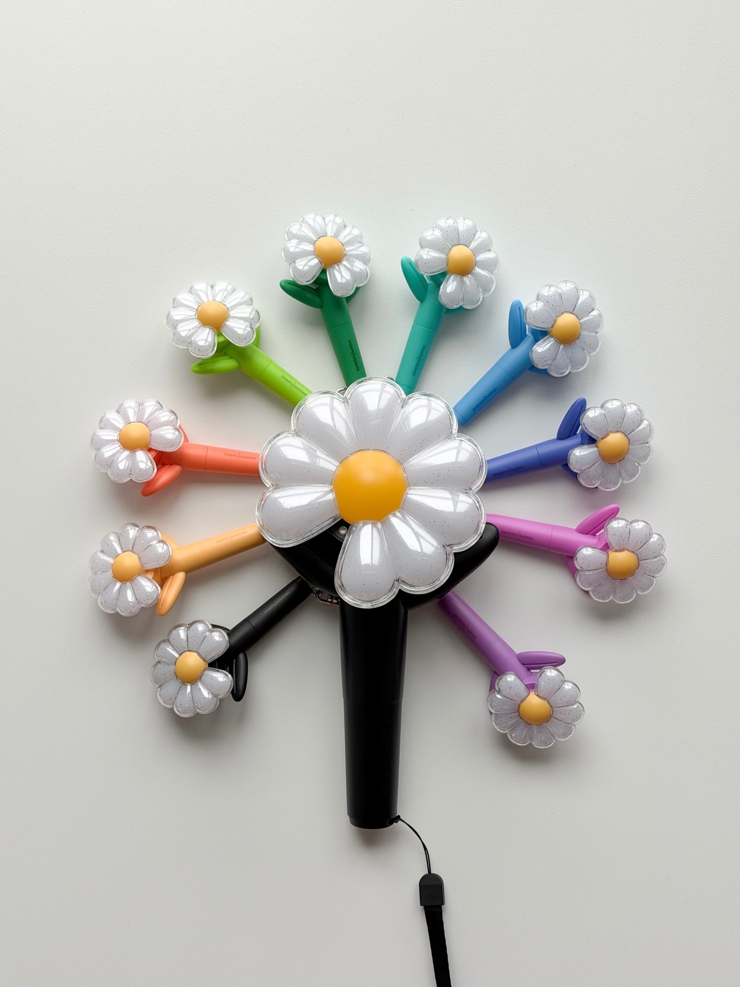 現貨┃權志龍 GD G-DRAGON OFFICIAL MINI LIGHT KEYRING 小手燈 鑰匙圈 小盆栽