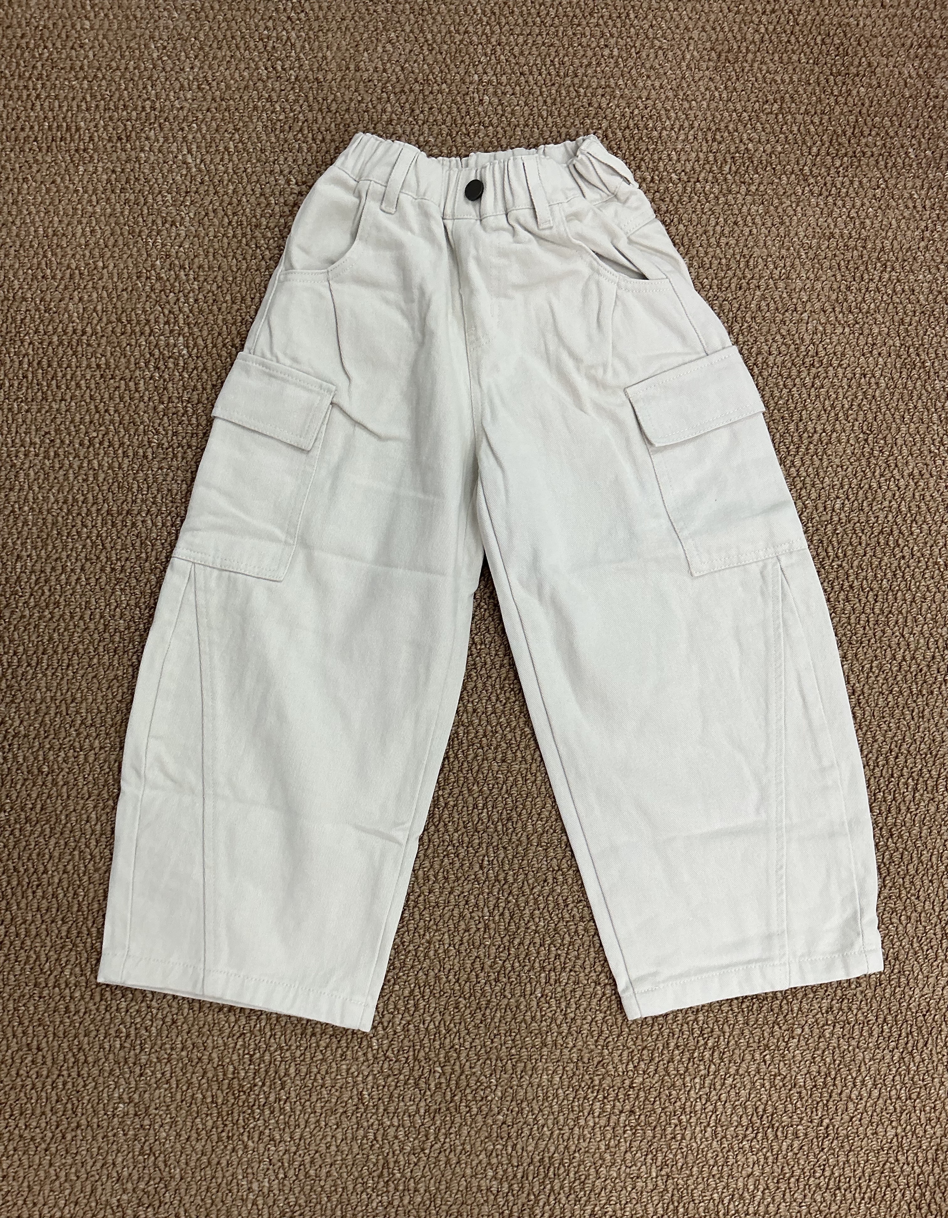 A03823米杏大口袋休閒褲