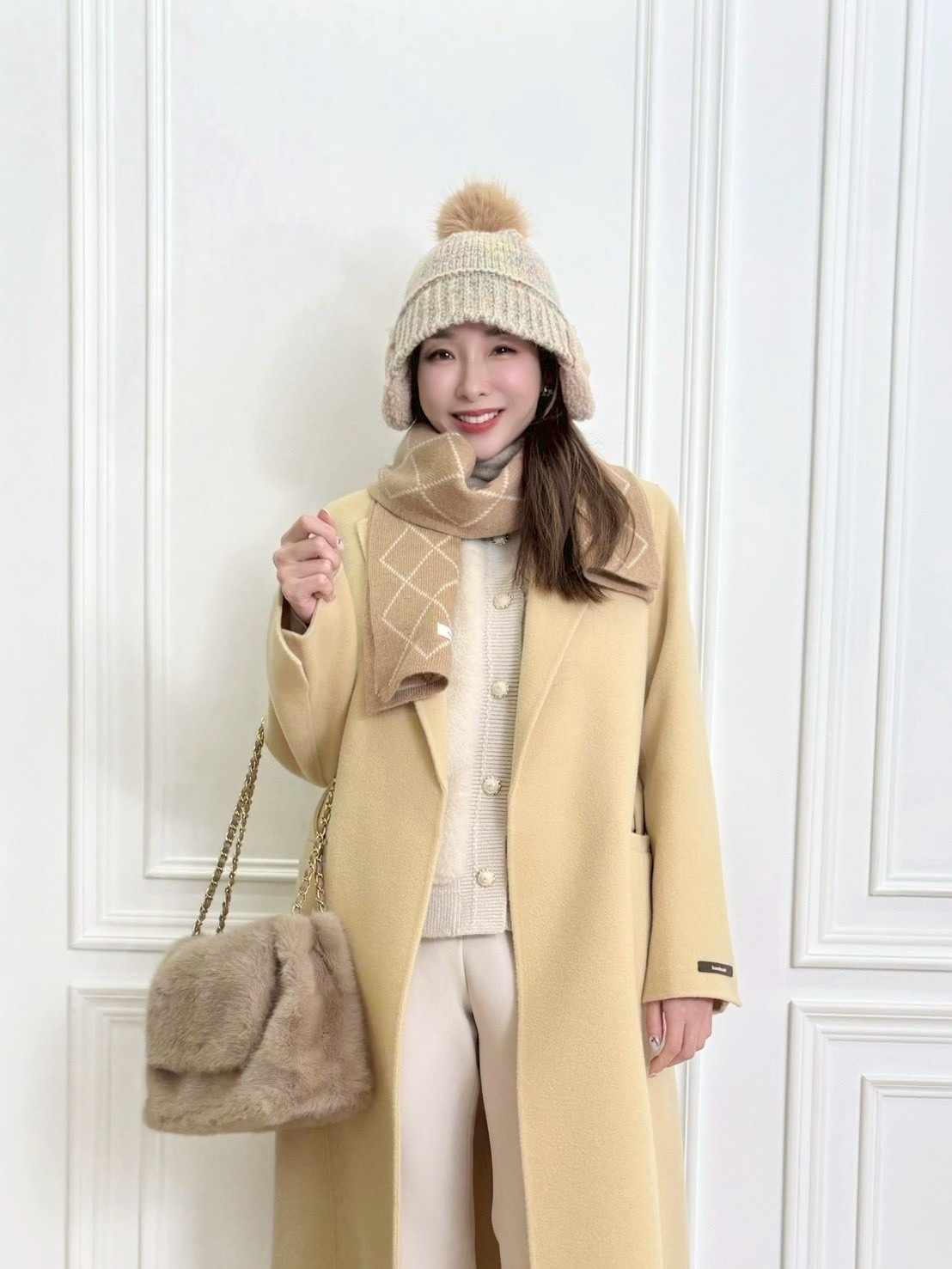 菱格紋線條保暖圍巾